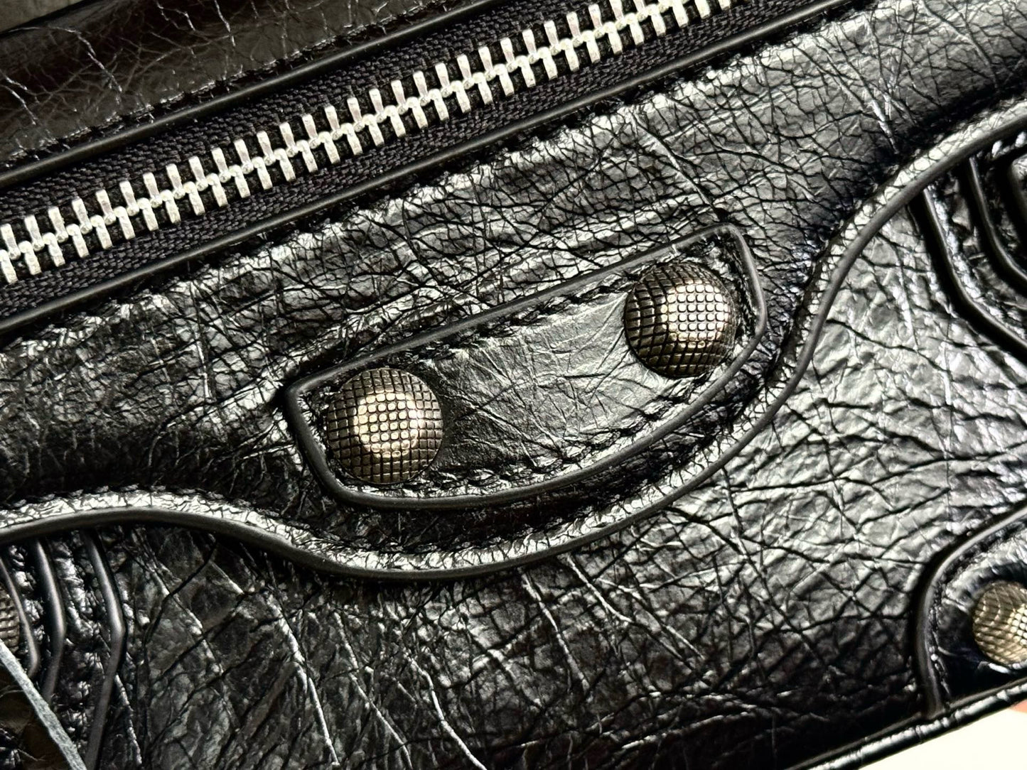 BLCG Le Cagole Sling Bag(22.8x12.9x4cm)