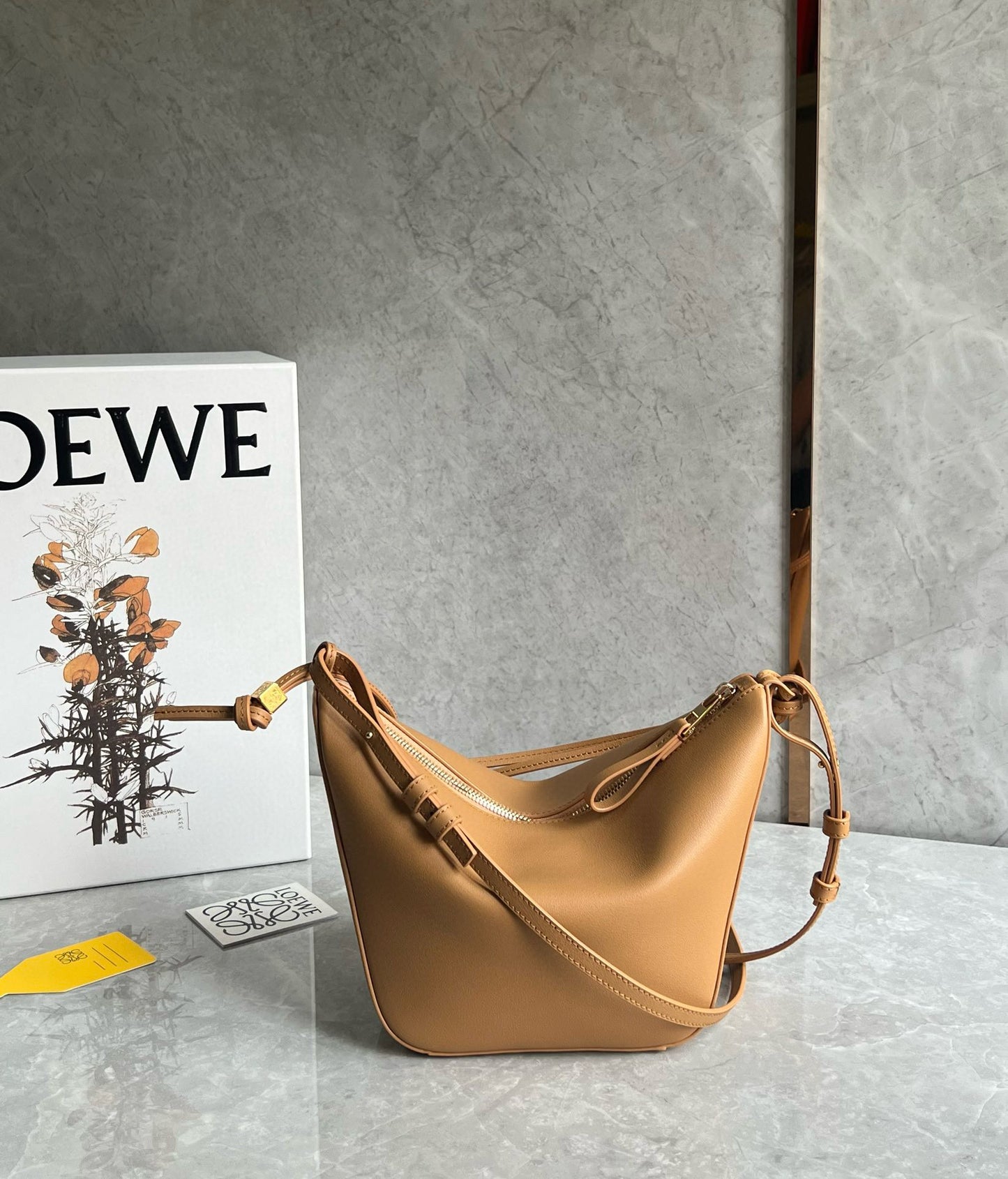 Loewe Puzzle Shoulder Bag(28x17x9.5cm)