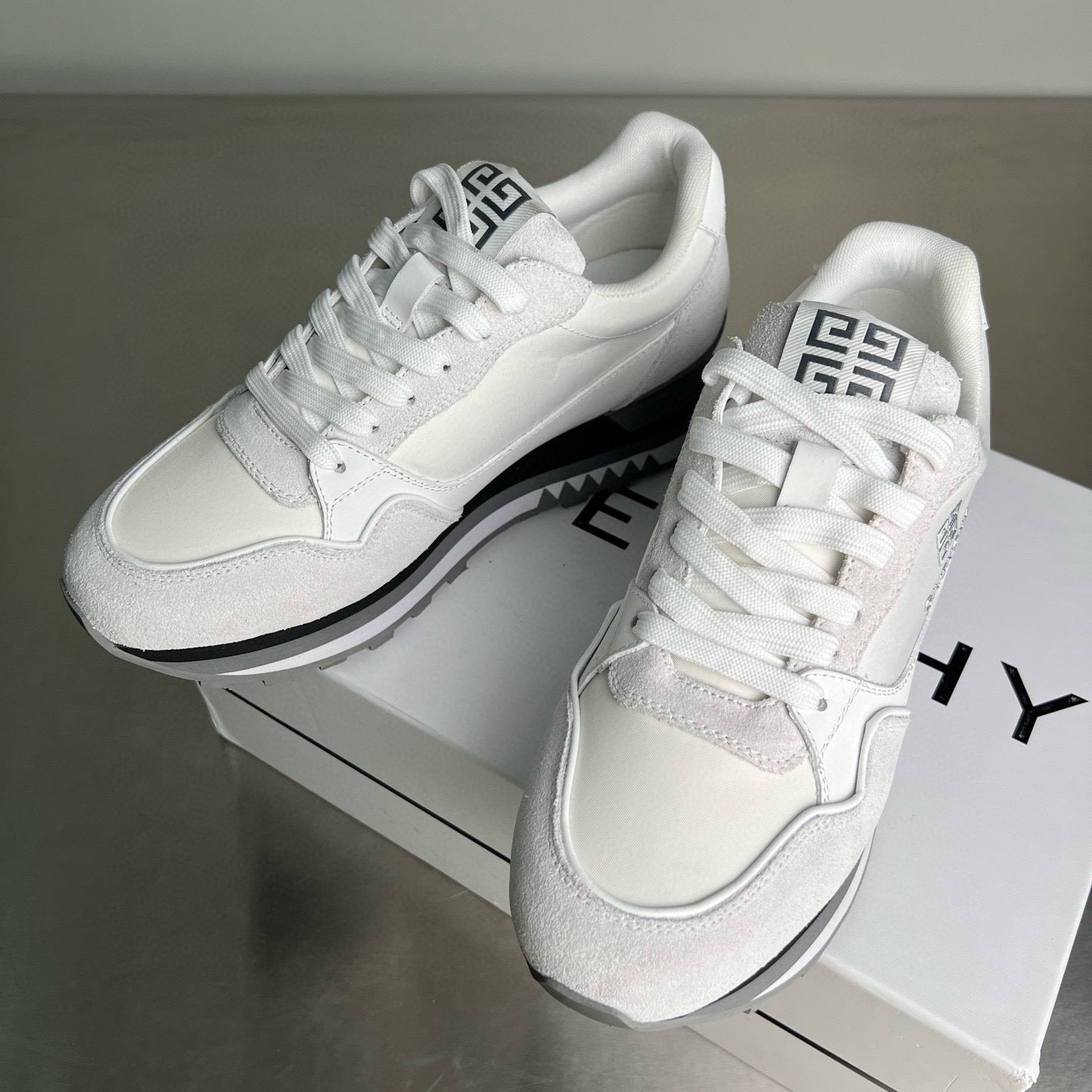 Givenchy Sneakers