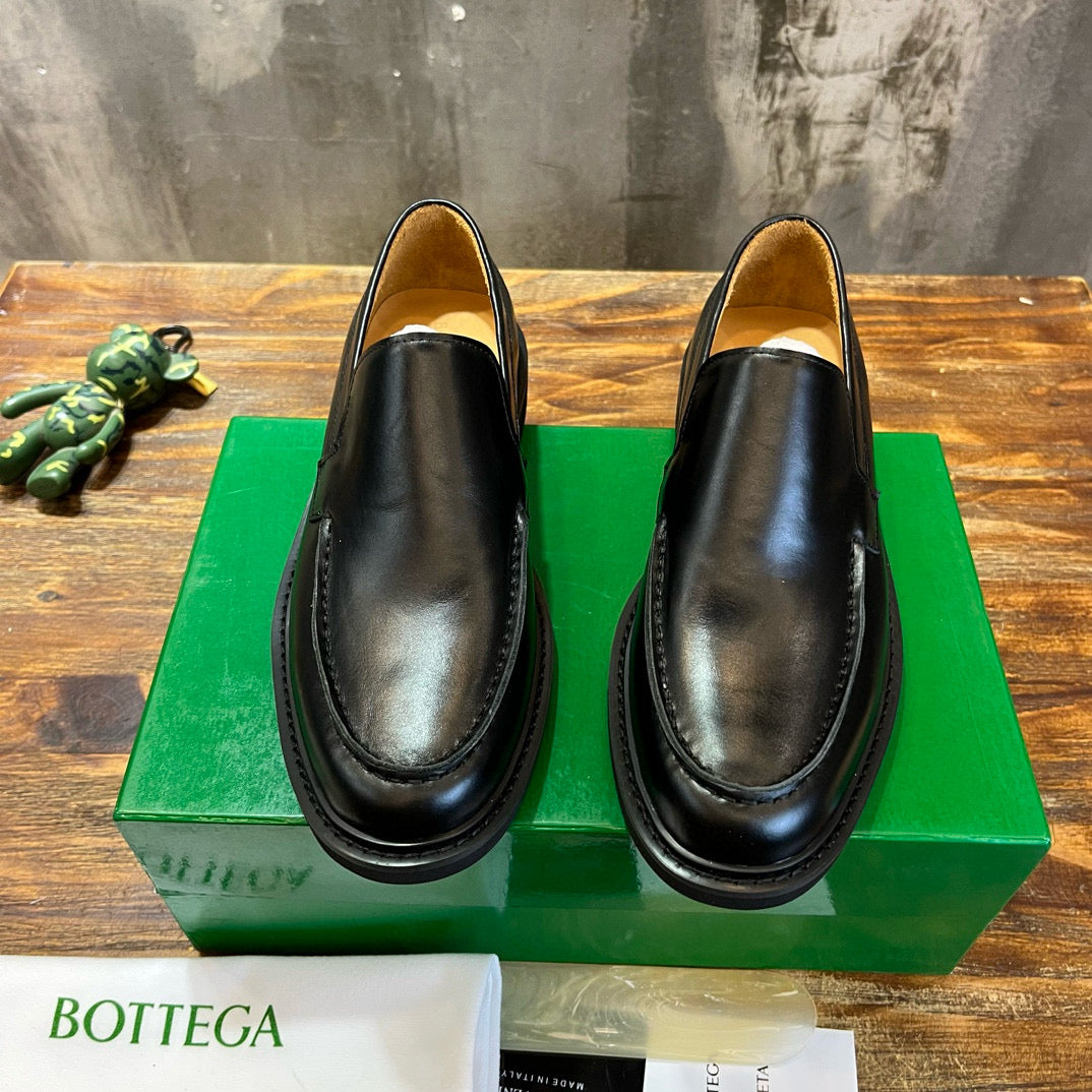 BV Loafer