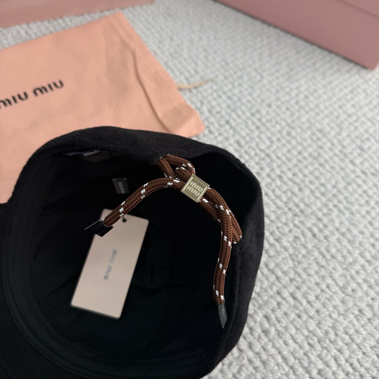 Miu Miu Caps