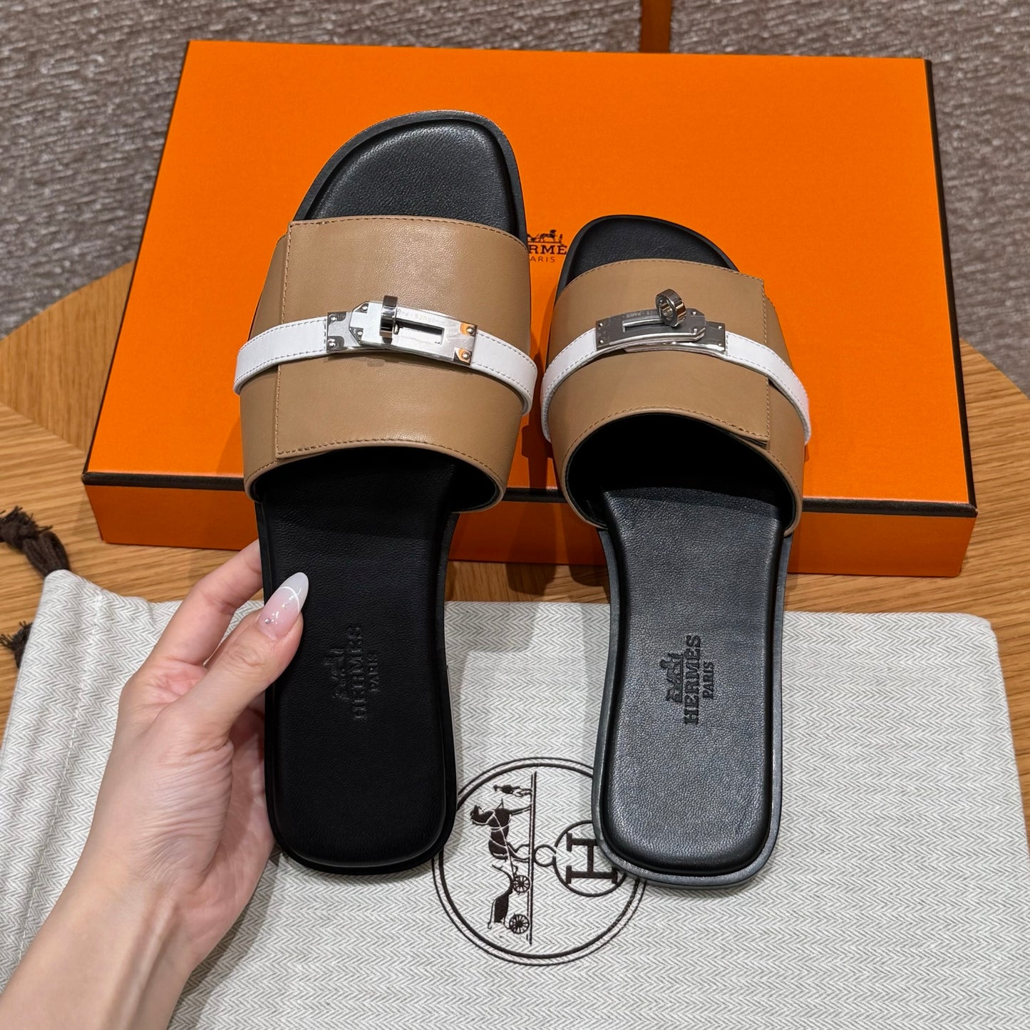 Hermes Sandals