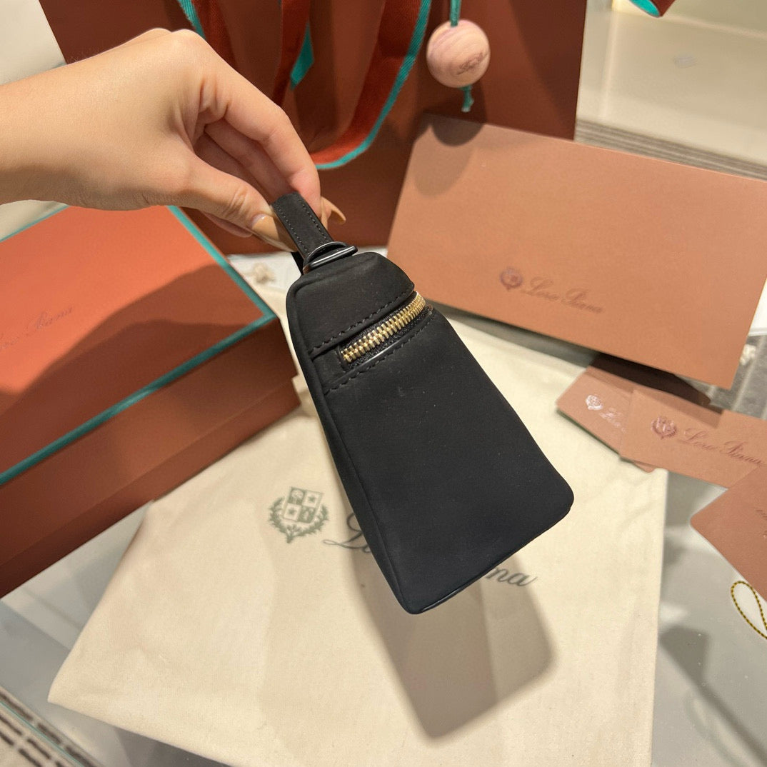 Loro Piana 19 Case Bag