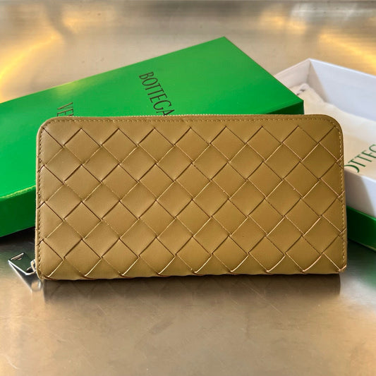Bottega Veneta Long Zipped Wallet