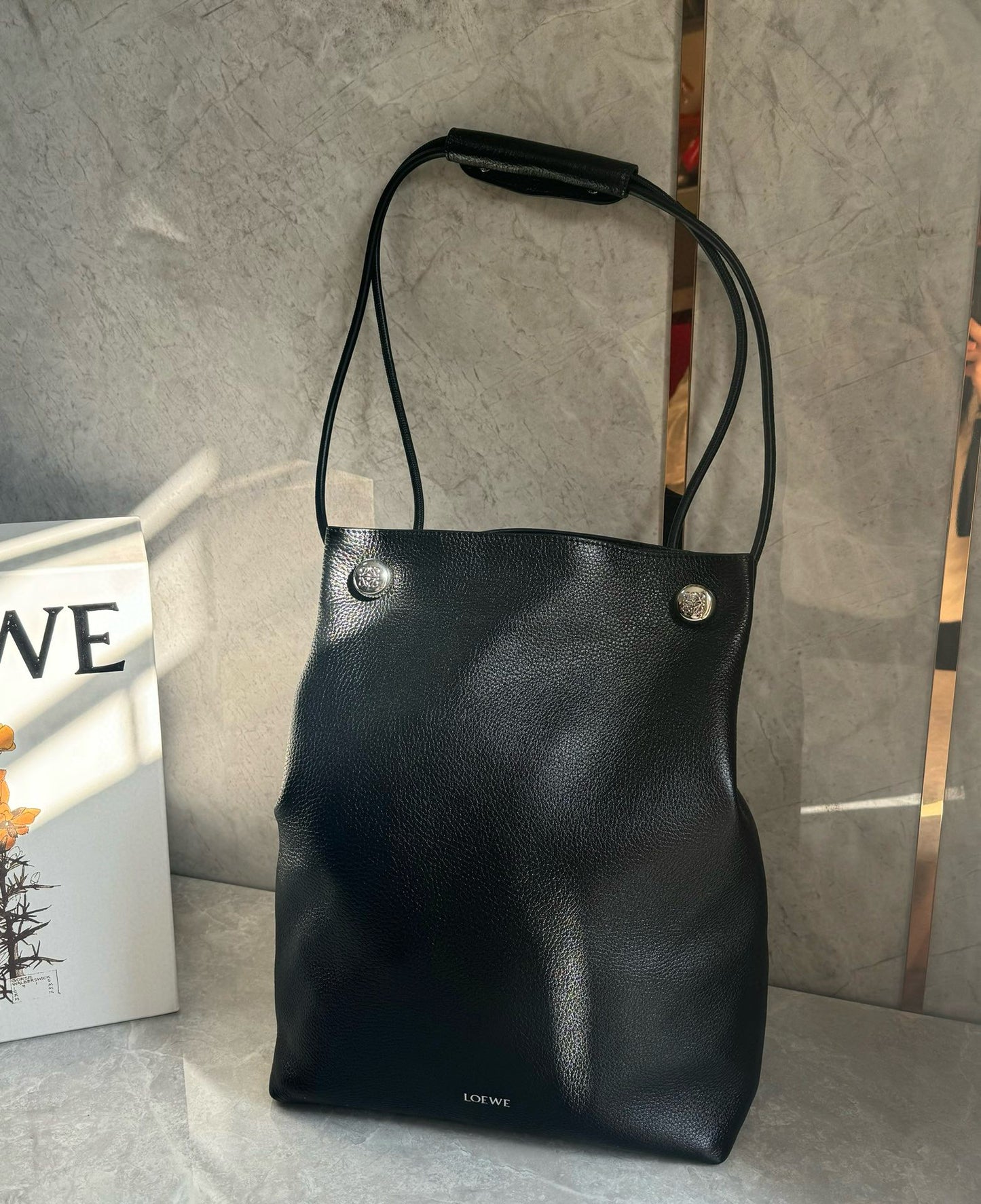 Loewe Pebble Hobo