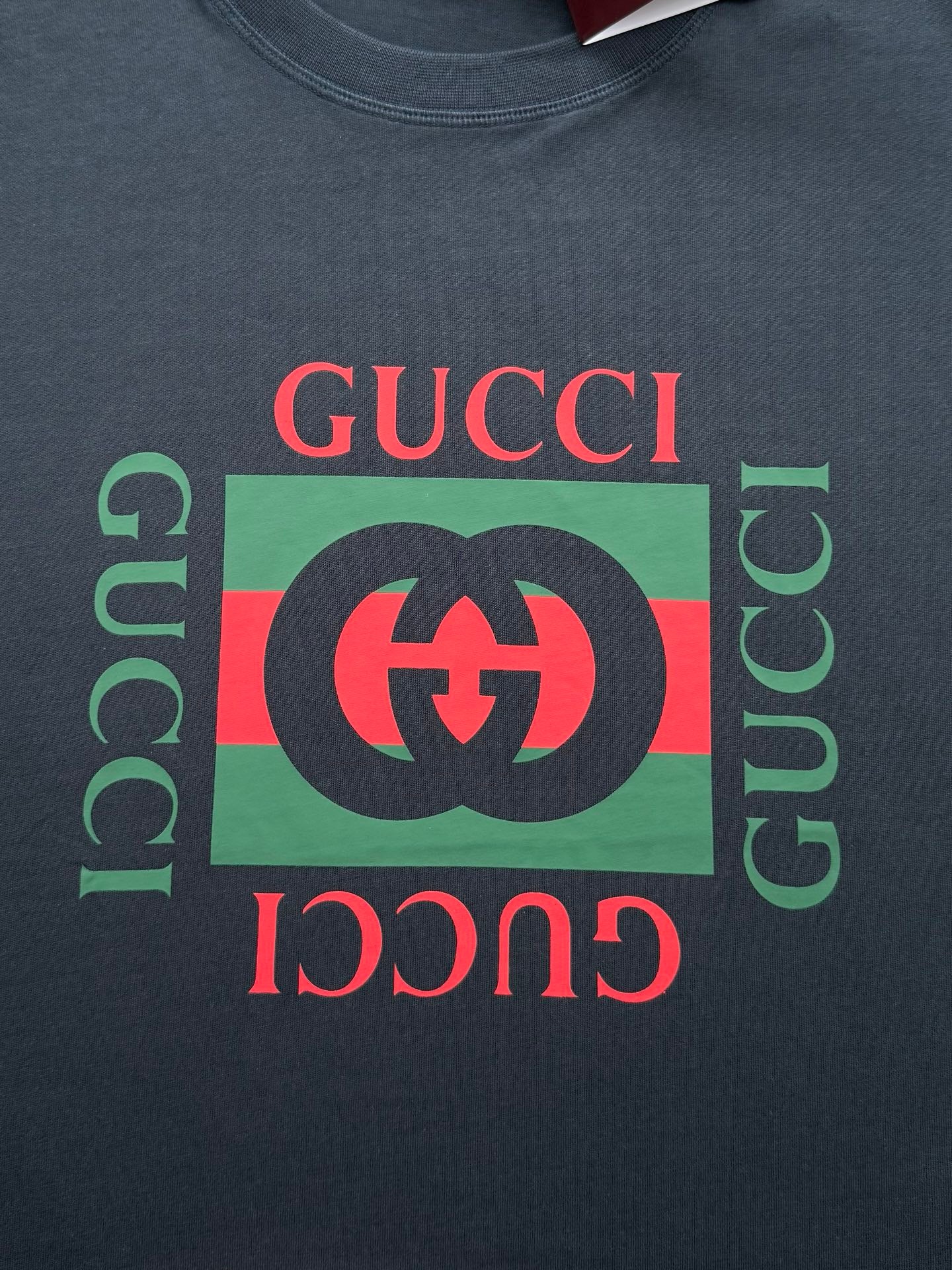 Gucci T-Shirt