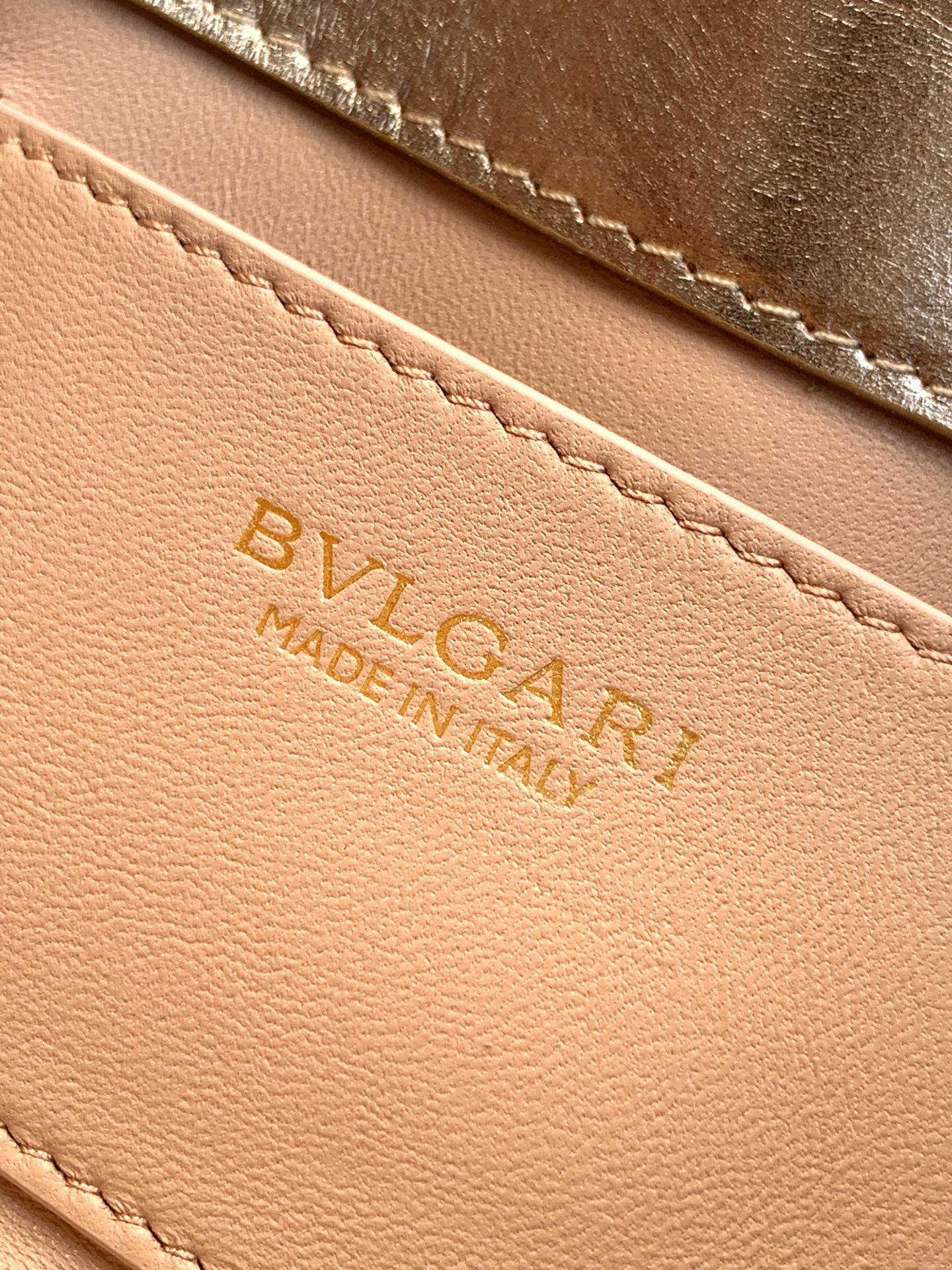 Bvlgari Serpenti Froever Bag