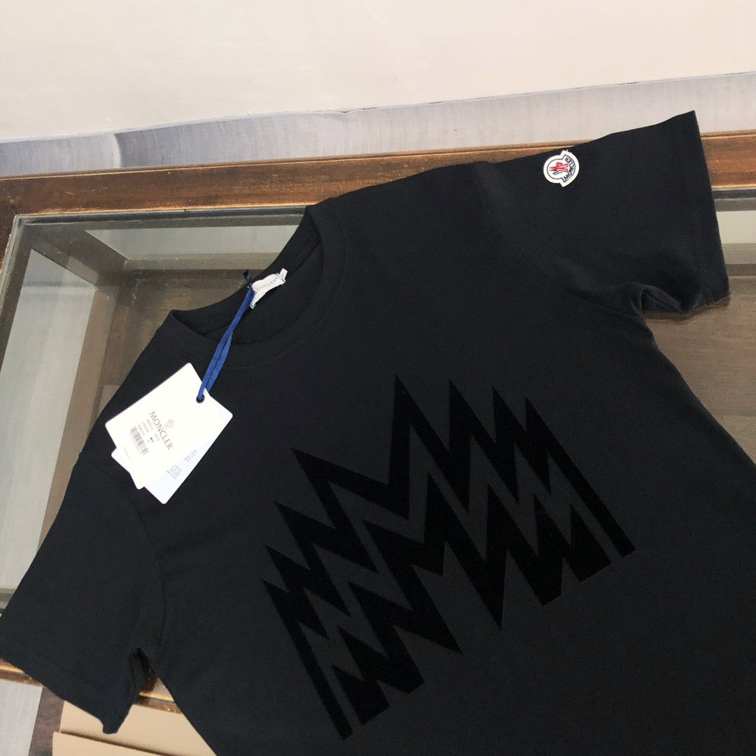 Moncler T-shirt