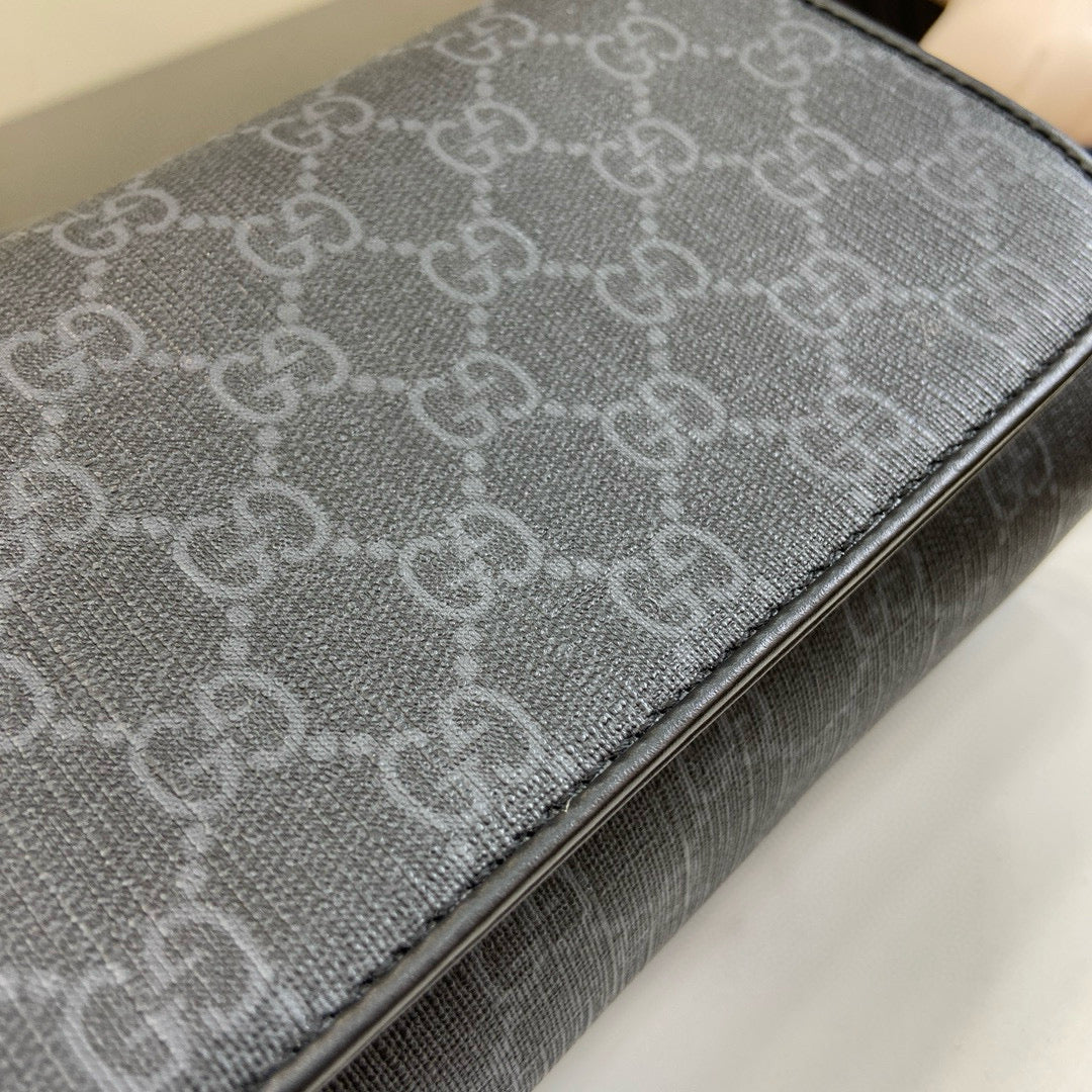 GC Cross Body Bag Man