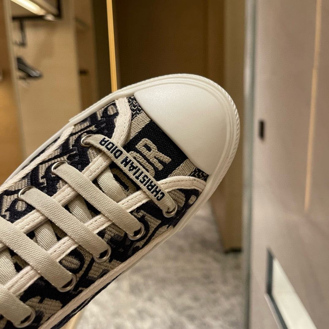 Dior Sneakers