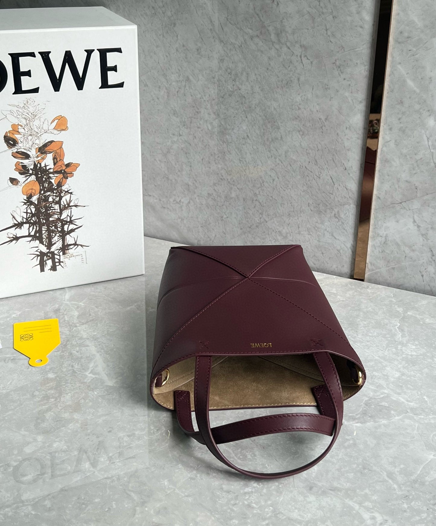 Loewe Puzzle Fold Tote Bag(20x16.5x9.5cm)