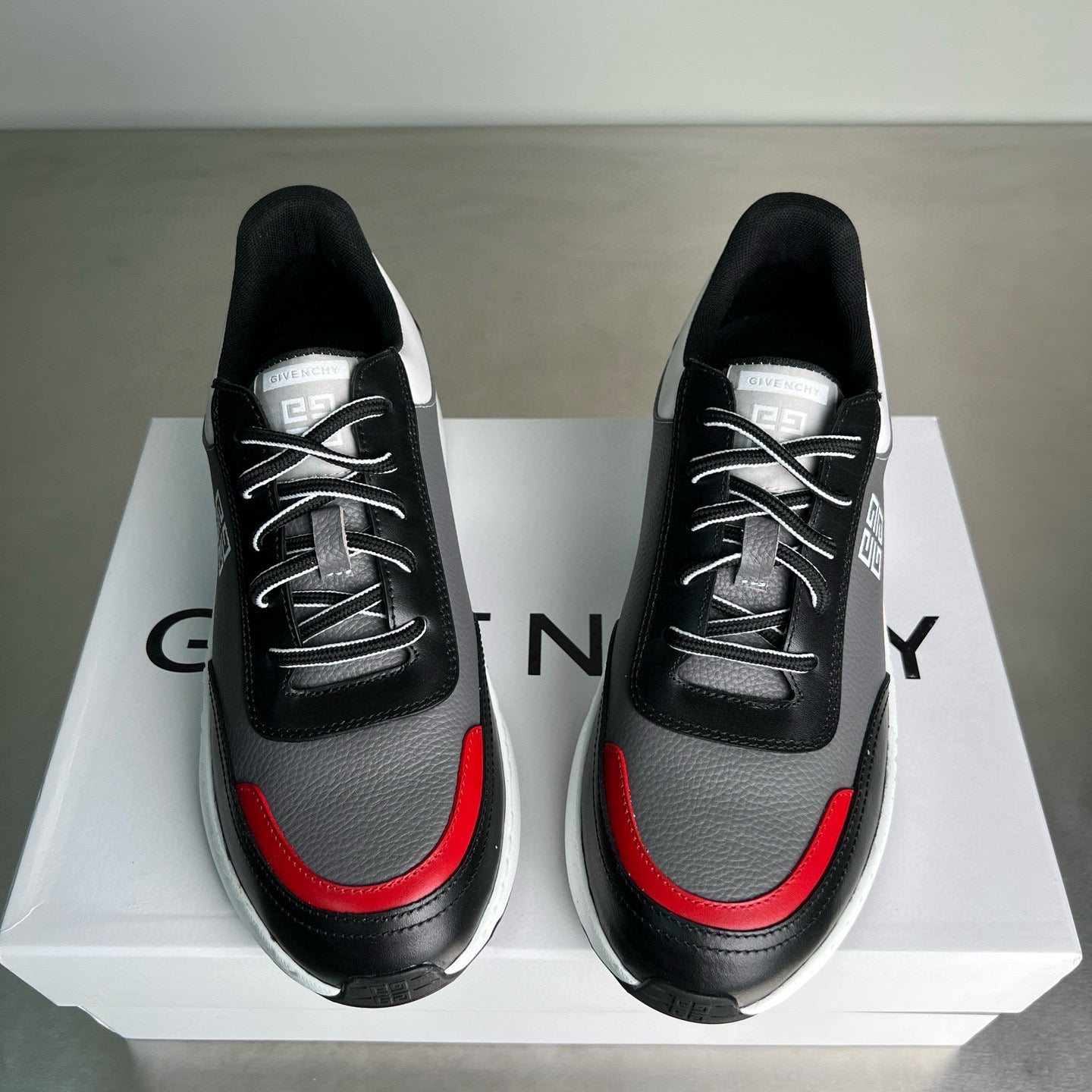 Givenchy Sneakers