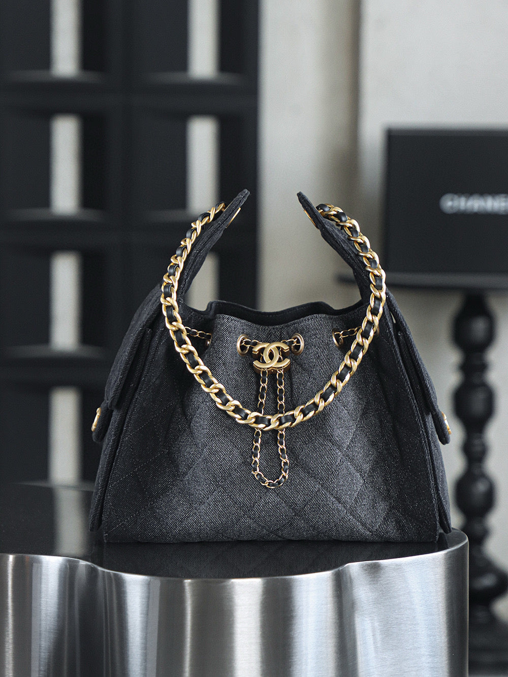 Chanel Shoulder 25Bag (small)