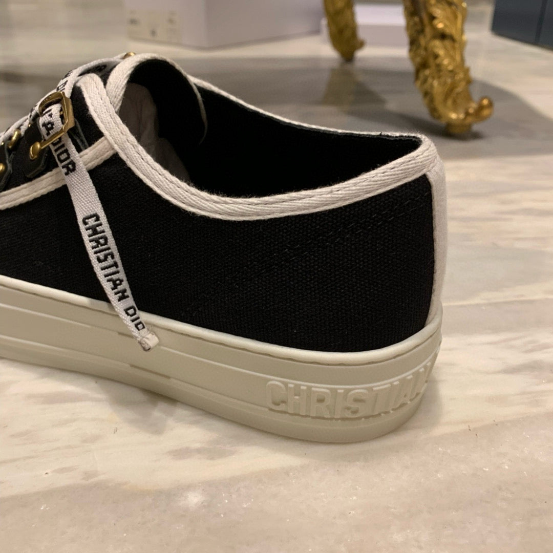 Dior Sneakers