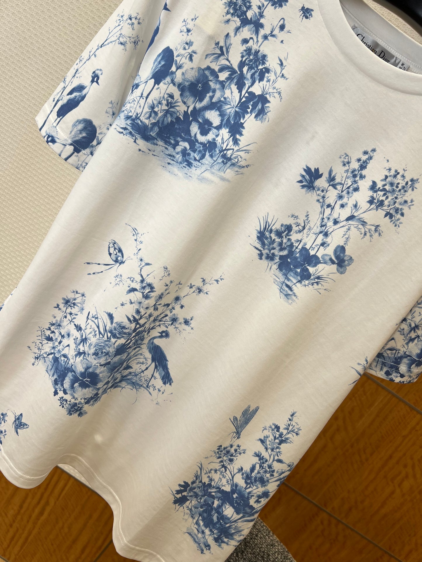 Dior T-shirt