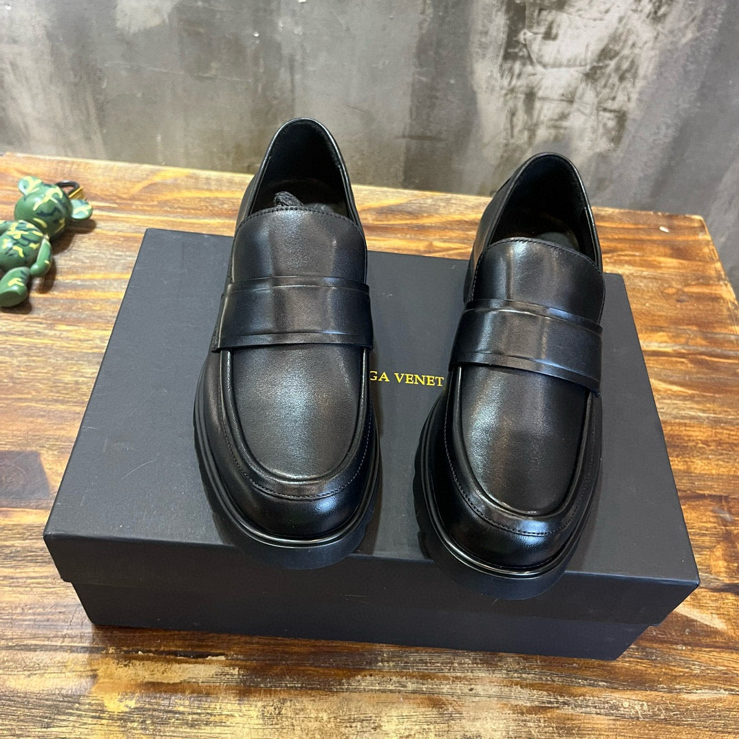 BV Loafer