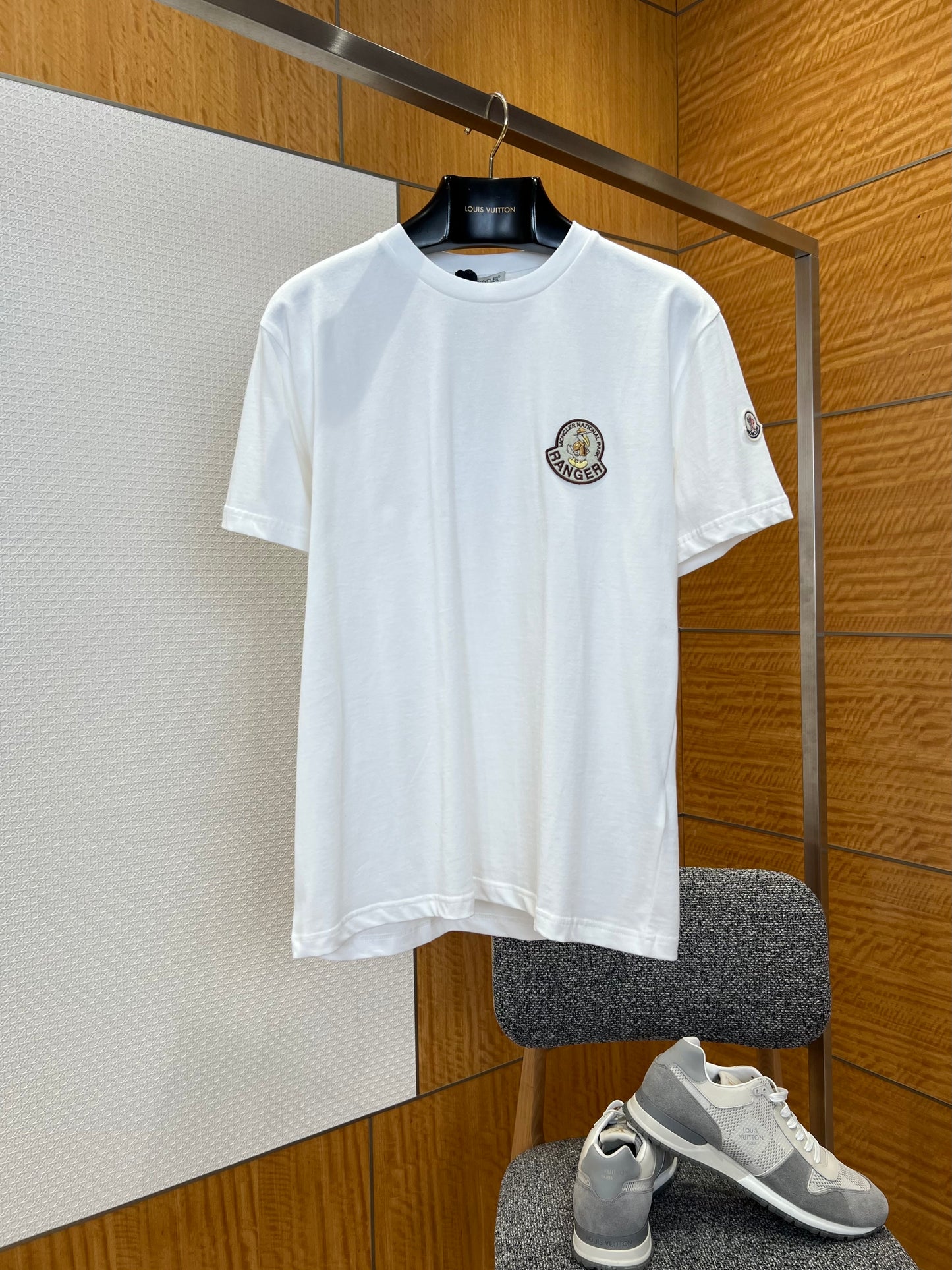 Moncler T-shirt