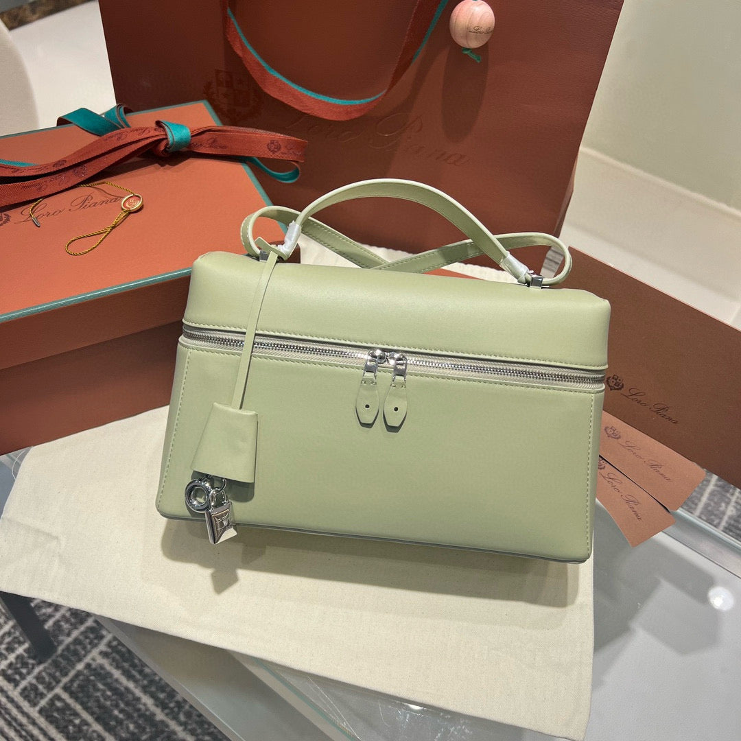 Loro Piana Extra Bag 27