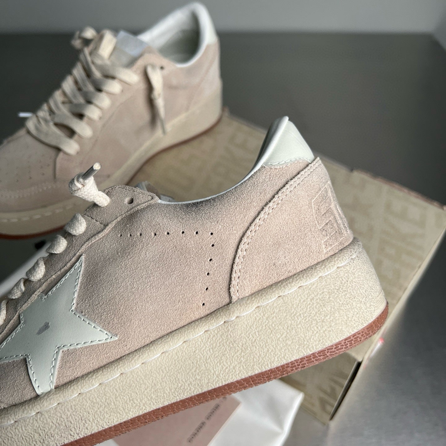 Golden Goose Sneaker