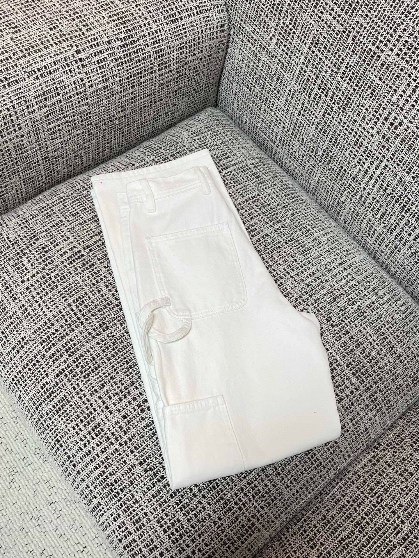Chanel Jeans