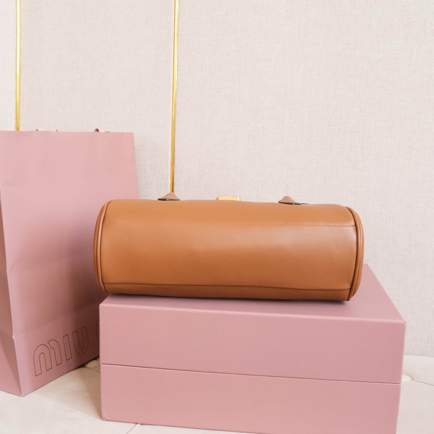Miu Miu Shoulder Bag 28x15x11cm