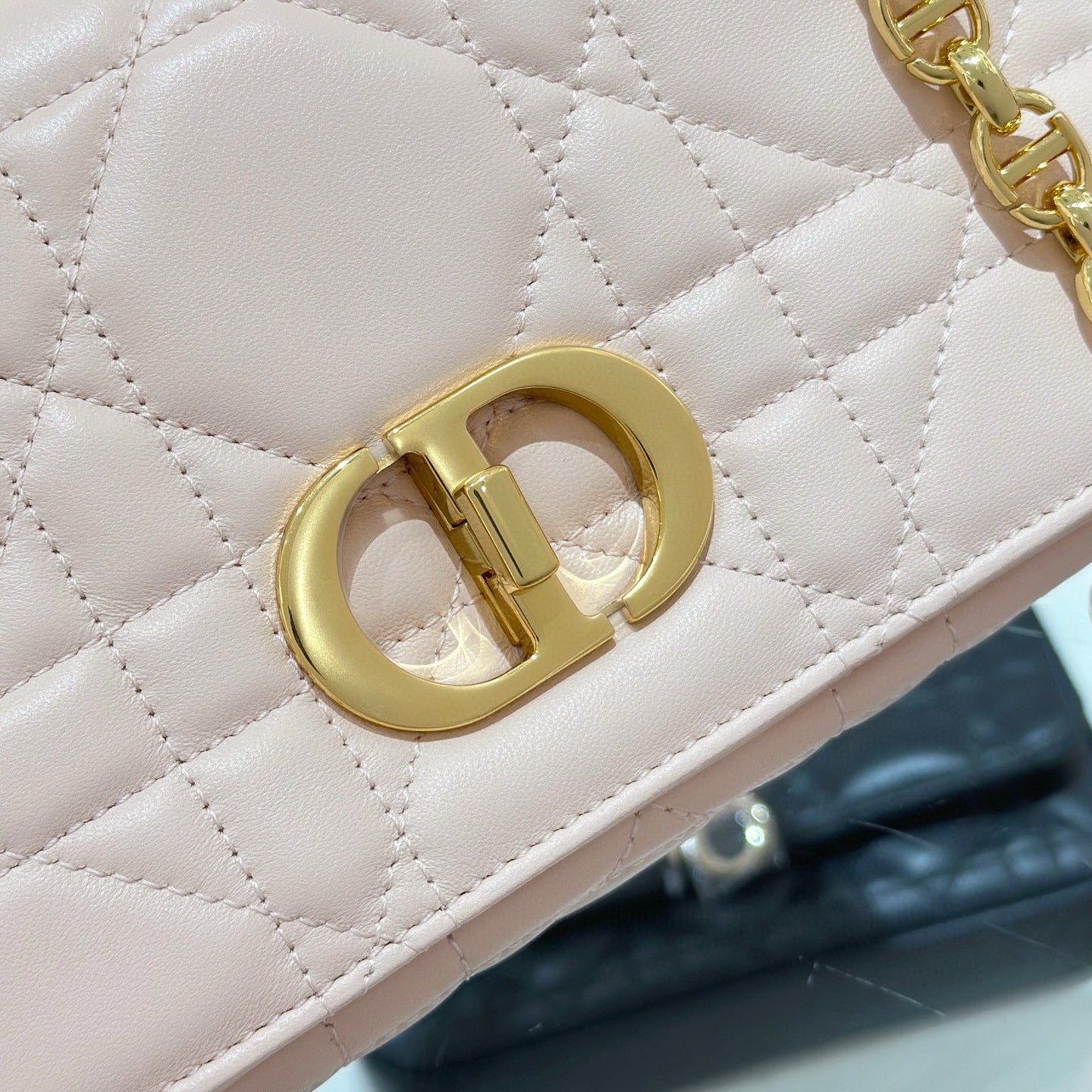 Dior Shoulder Bag 20x13x7cm