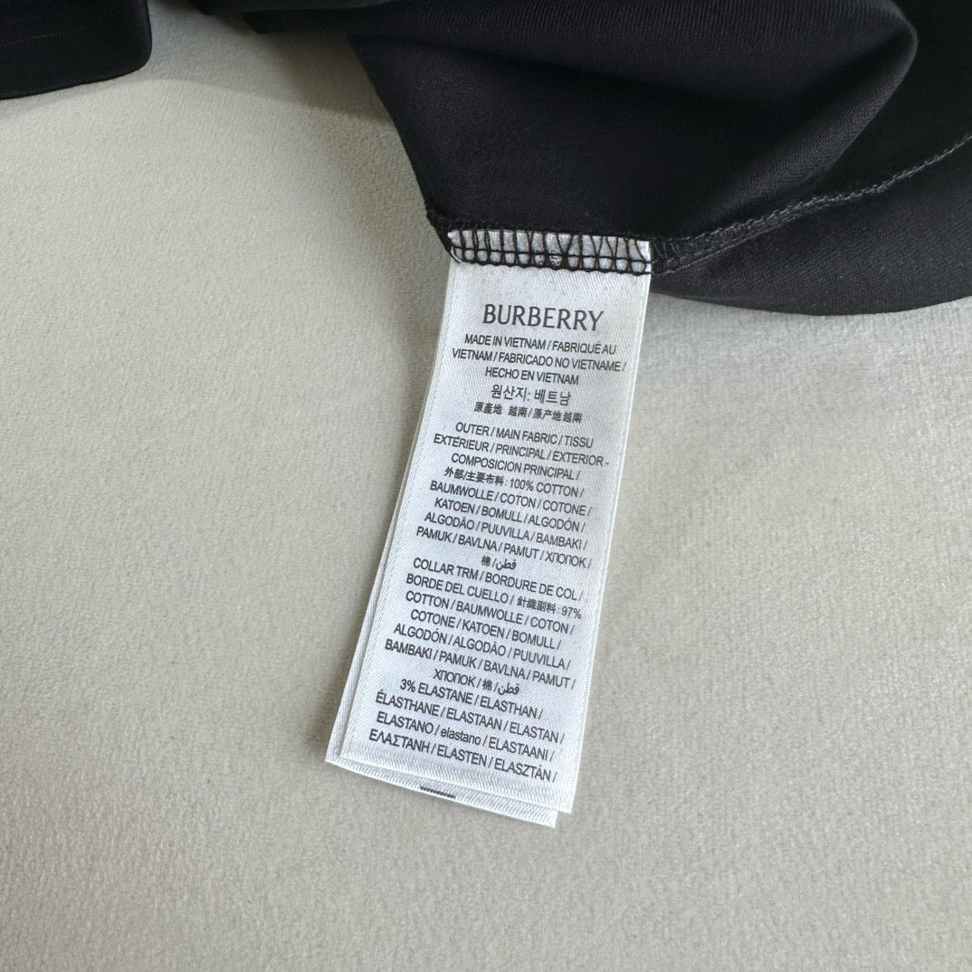Burberry T-Shirt