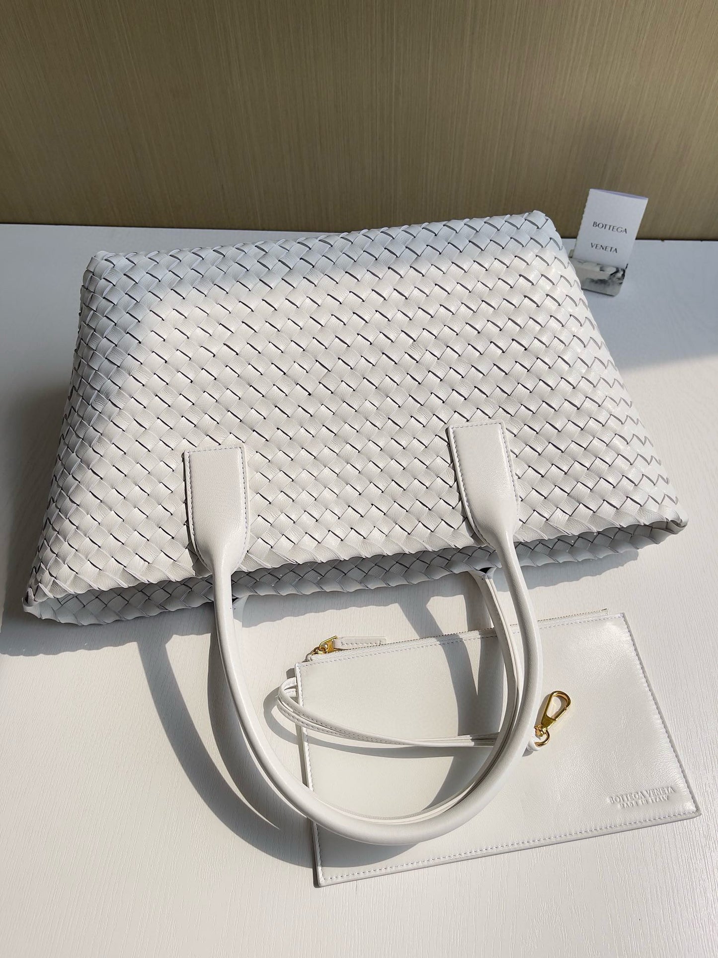 BV Cabat Tote Bag