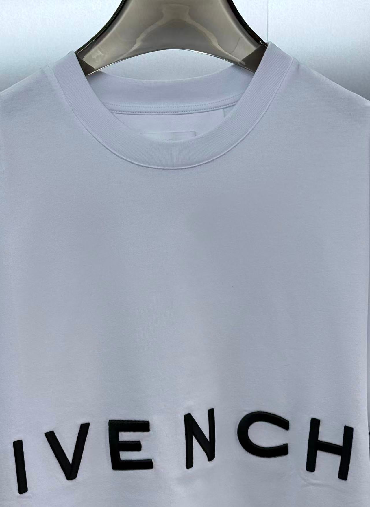 Givenchy T-Shirt