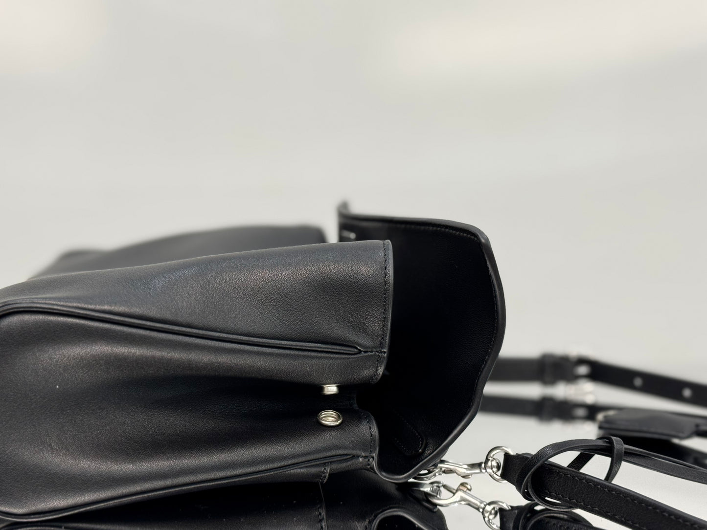 BLCG Medium Leather Rodeo Handbag
(32x6.5x20cm)