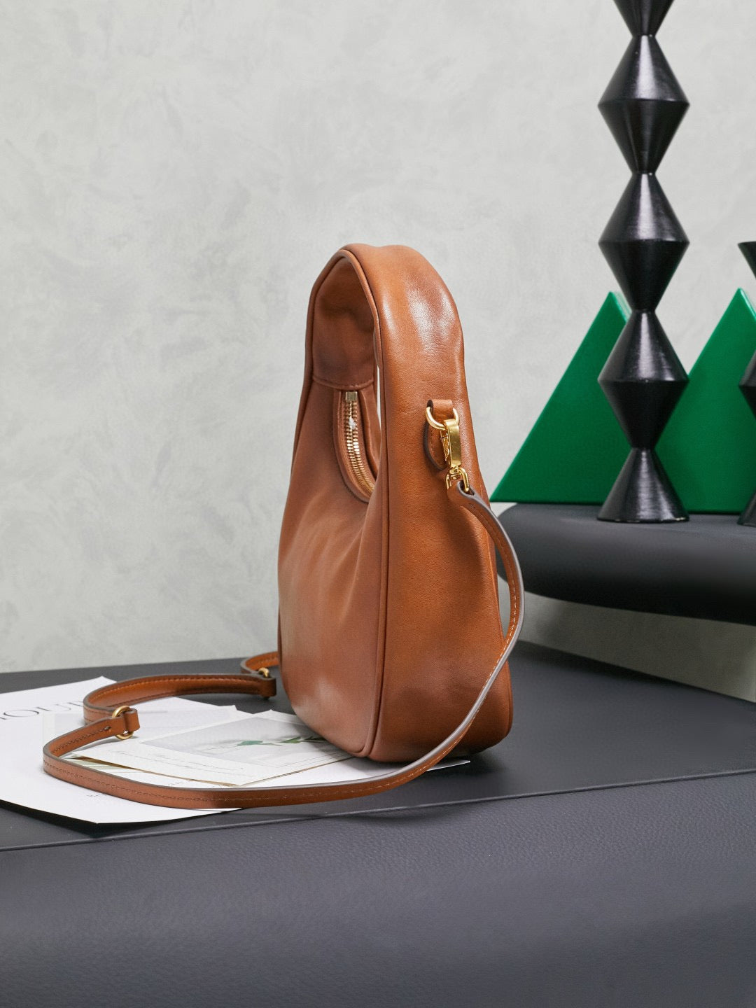 Miu Miu Wander Bag 20x23x6cm