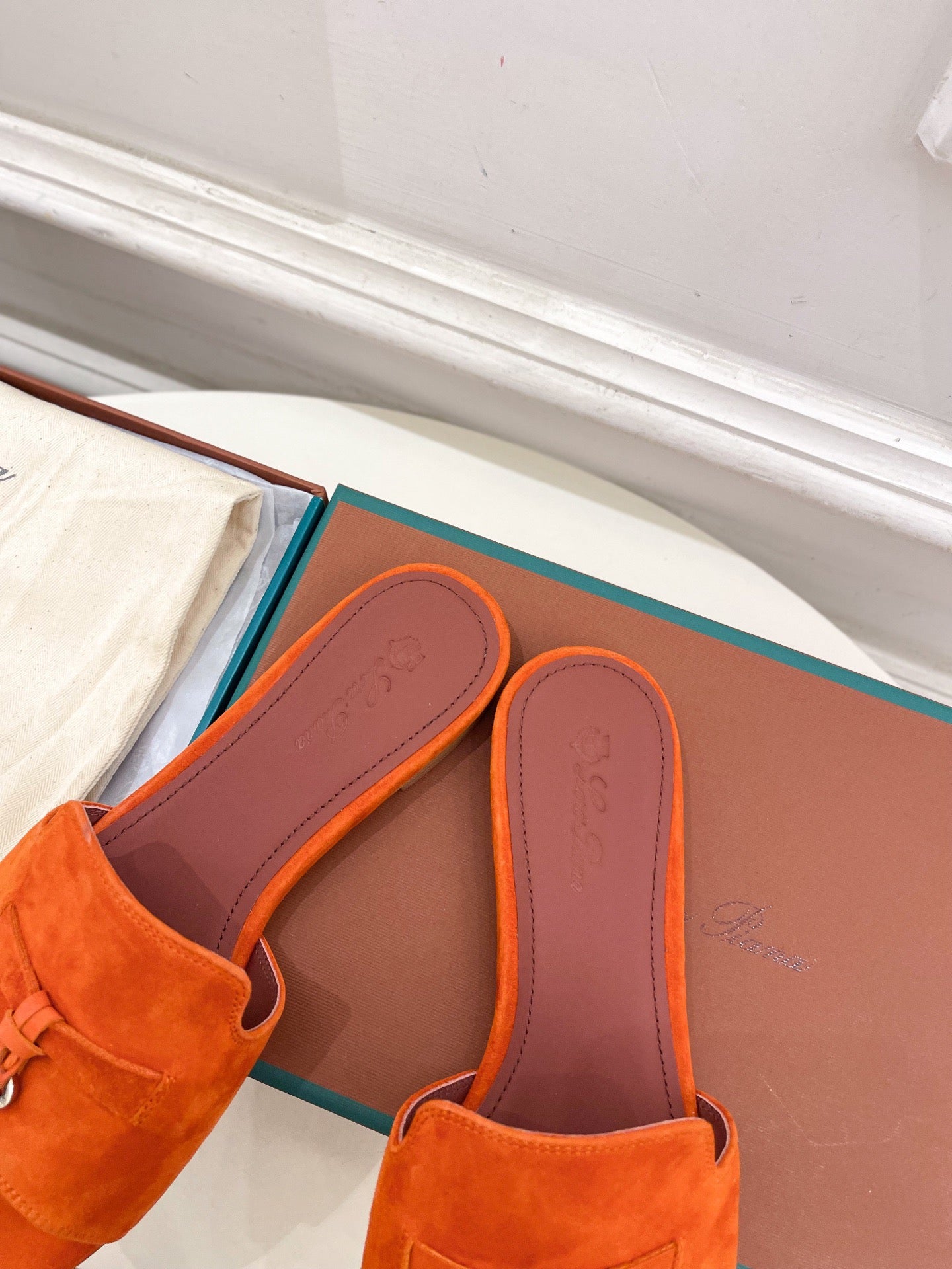 LP Sandals