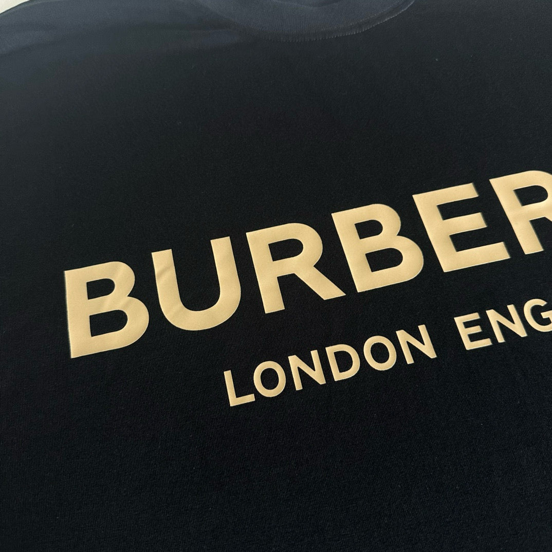 Burberry T-Shirt