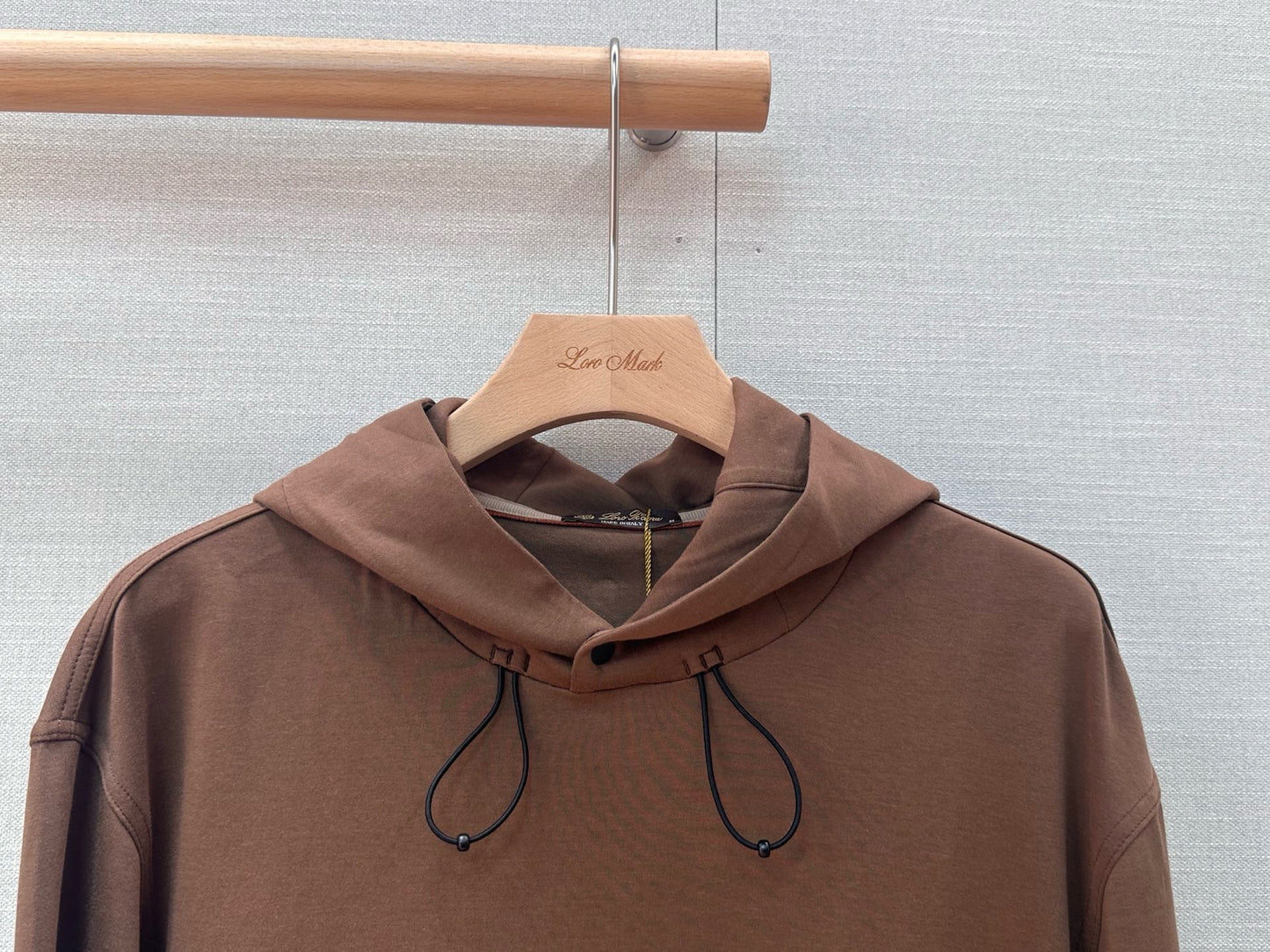 LP Hoodie