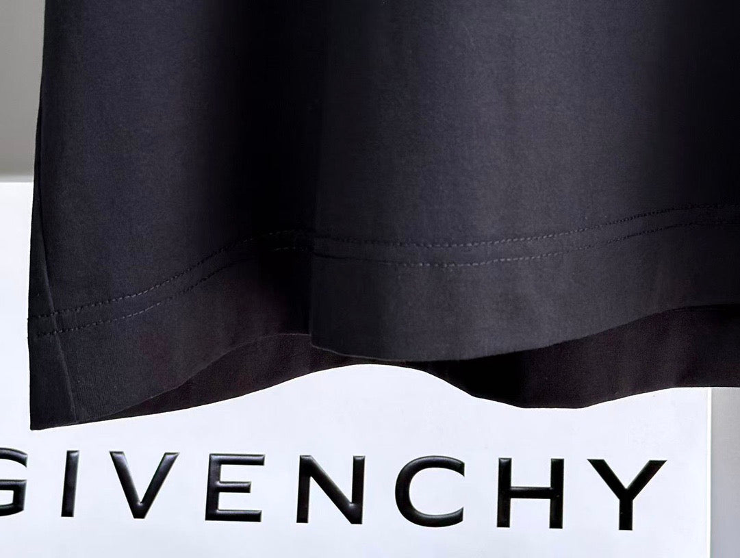 Givenchy T-Shirt