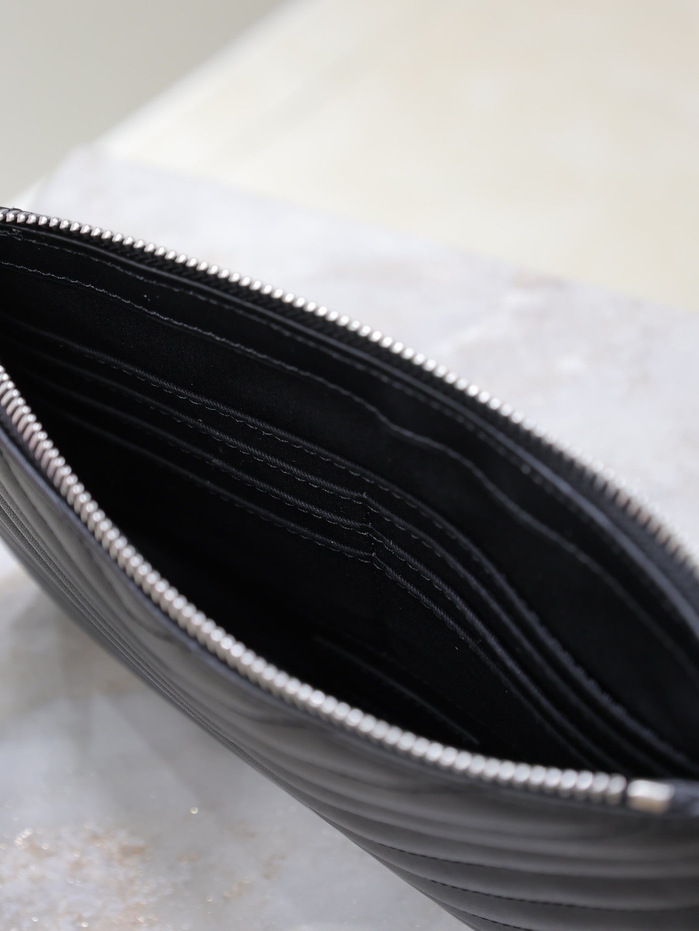 YSL Wallet 24cm
