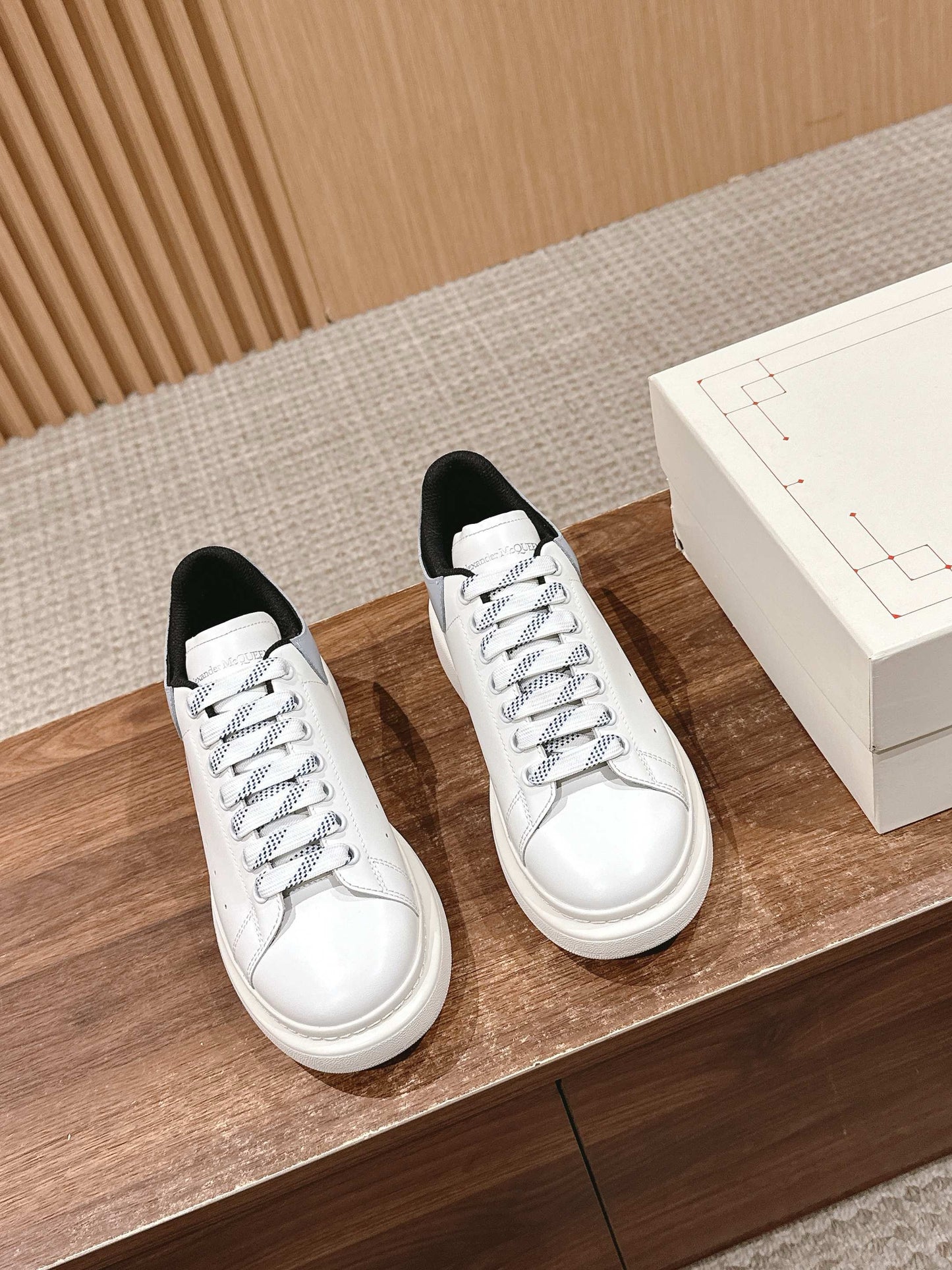 Alexander McQueen Sneakers