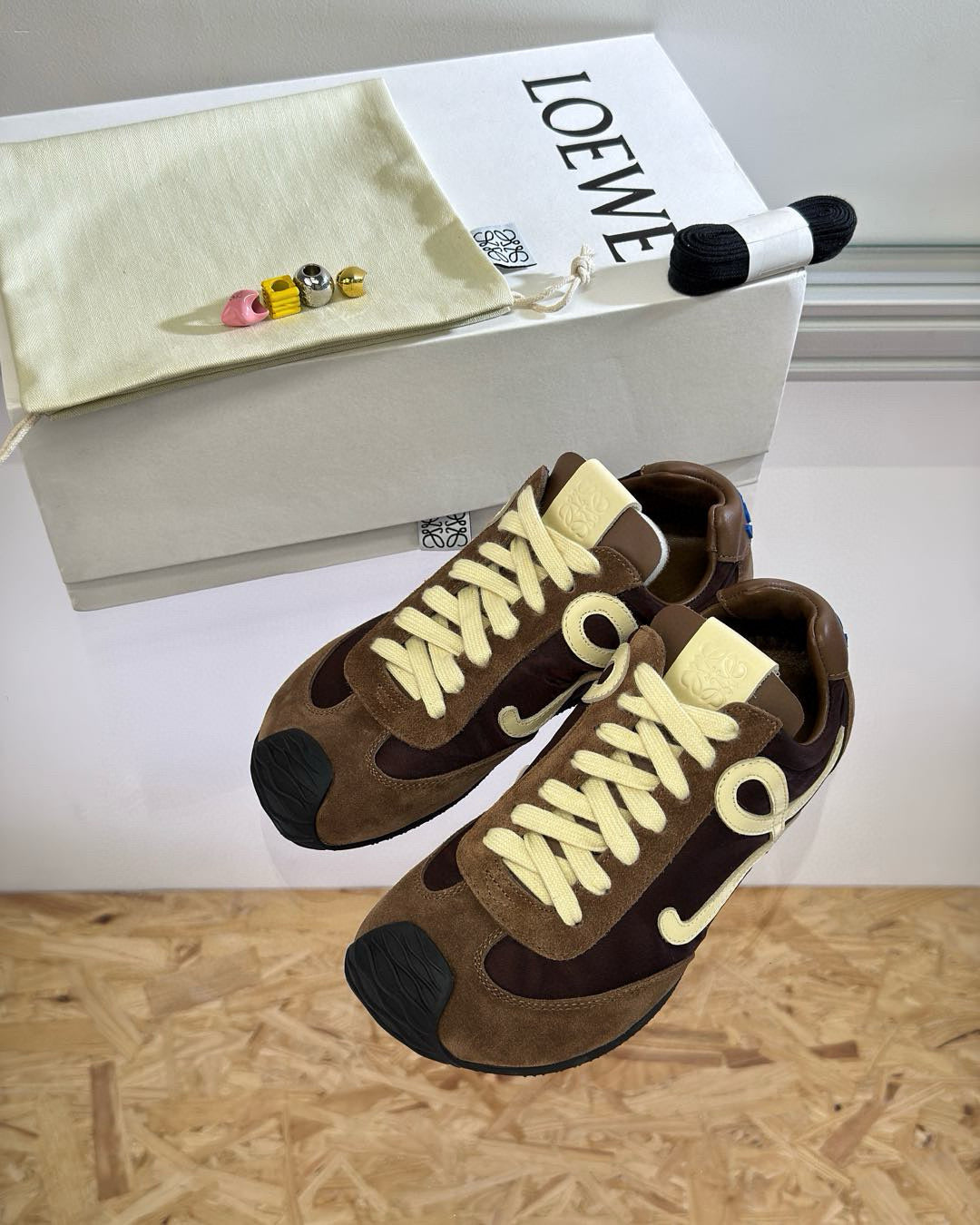 Loewe Sneakers