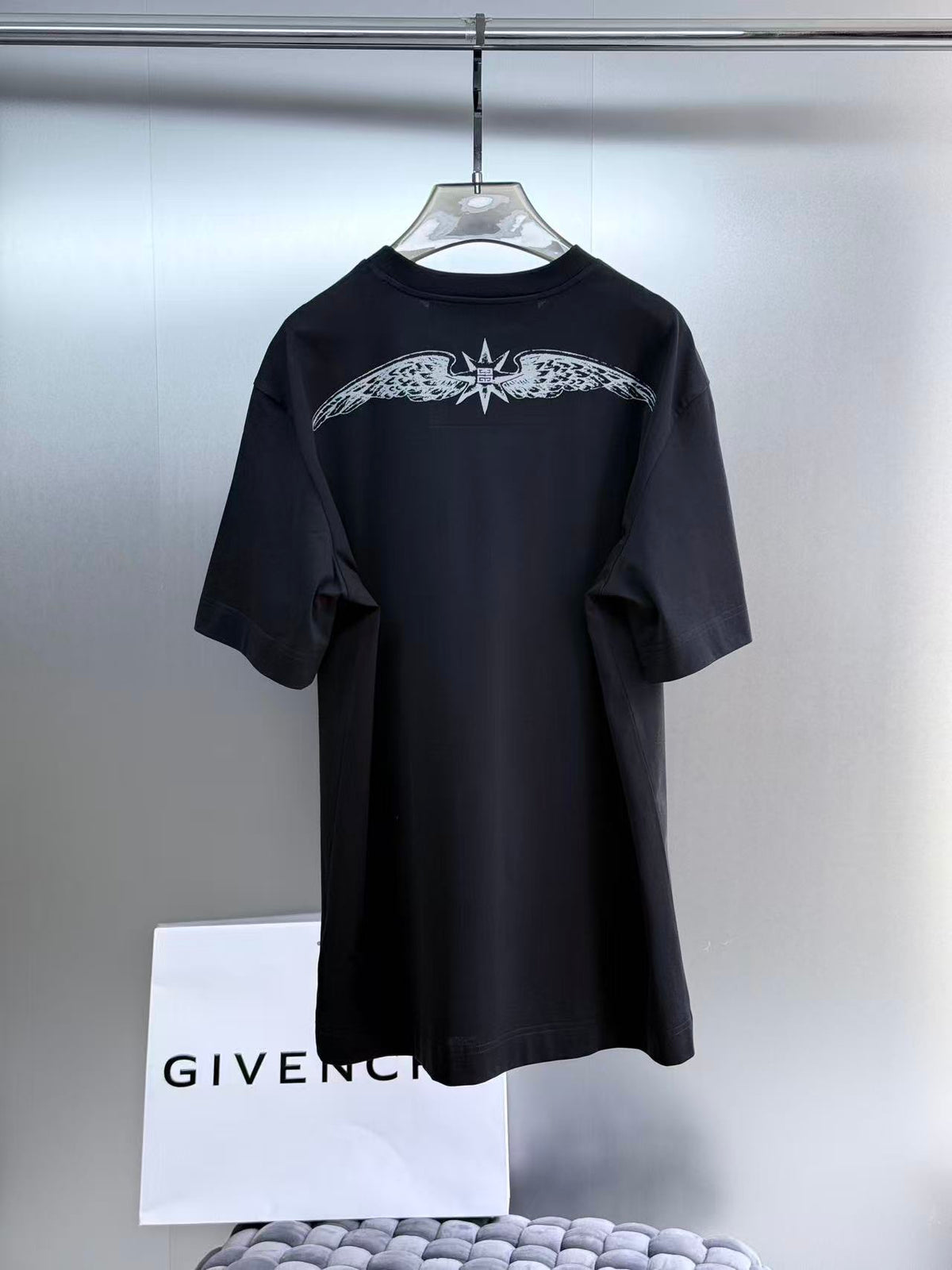 Givenchy T-Shirt