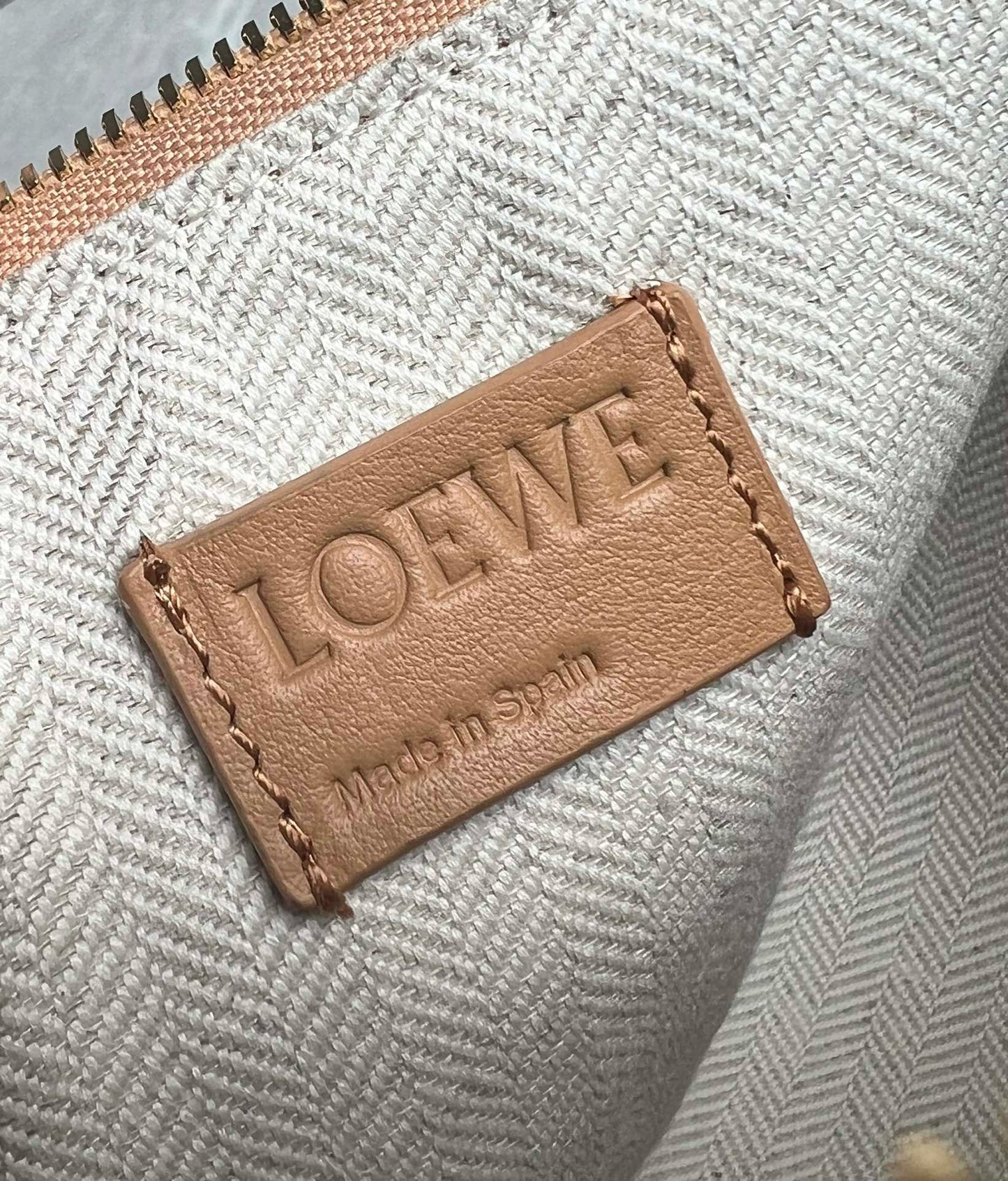 Loewe Puzzle Shoulder Bag(28x17x9.5cm)