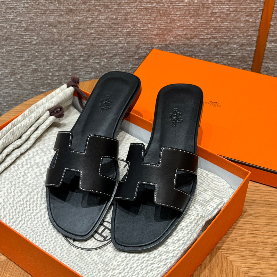 Hermes Sandals