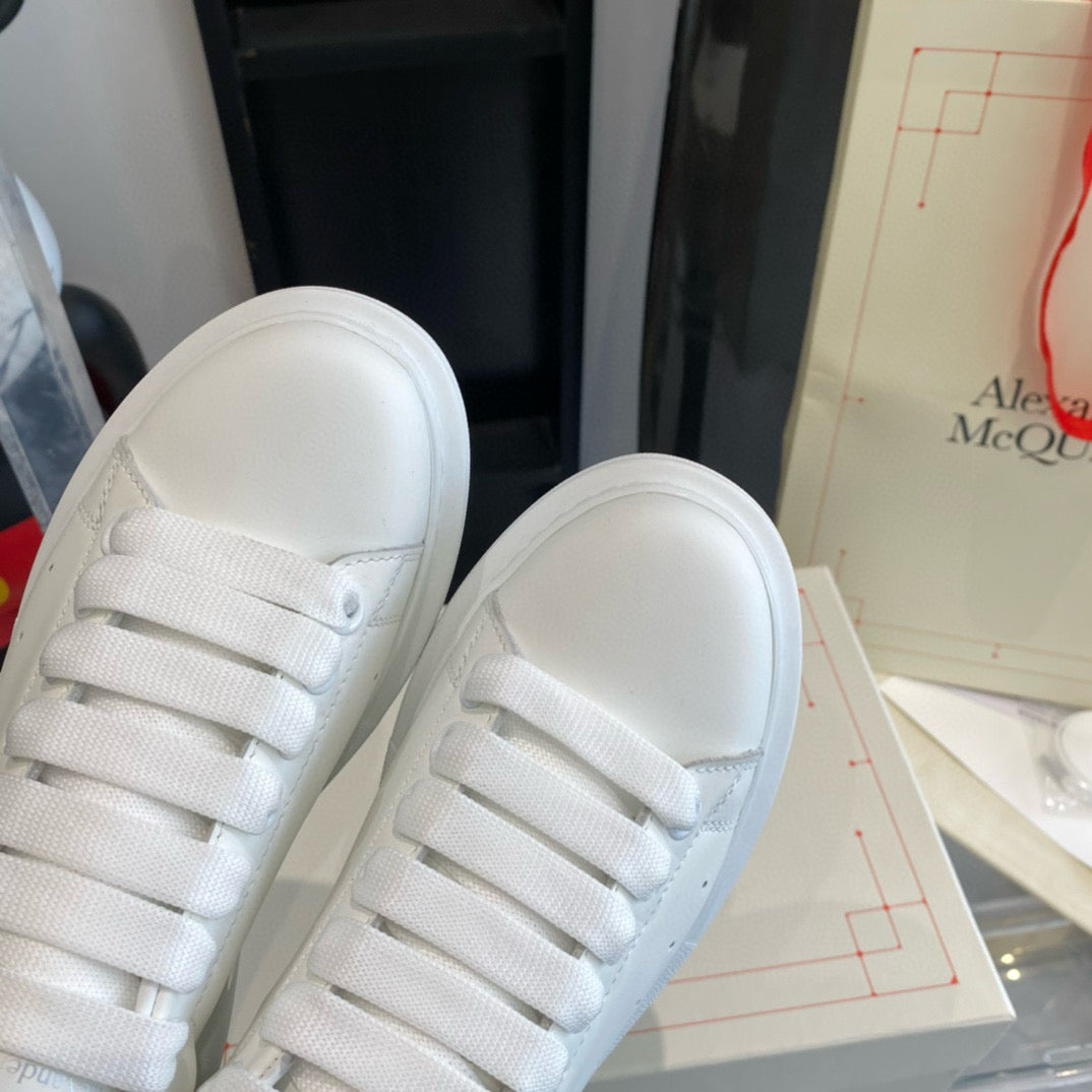 Alexander McQueen Sneakers