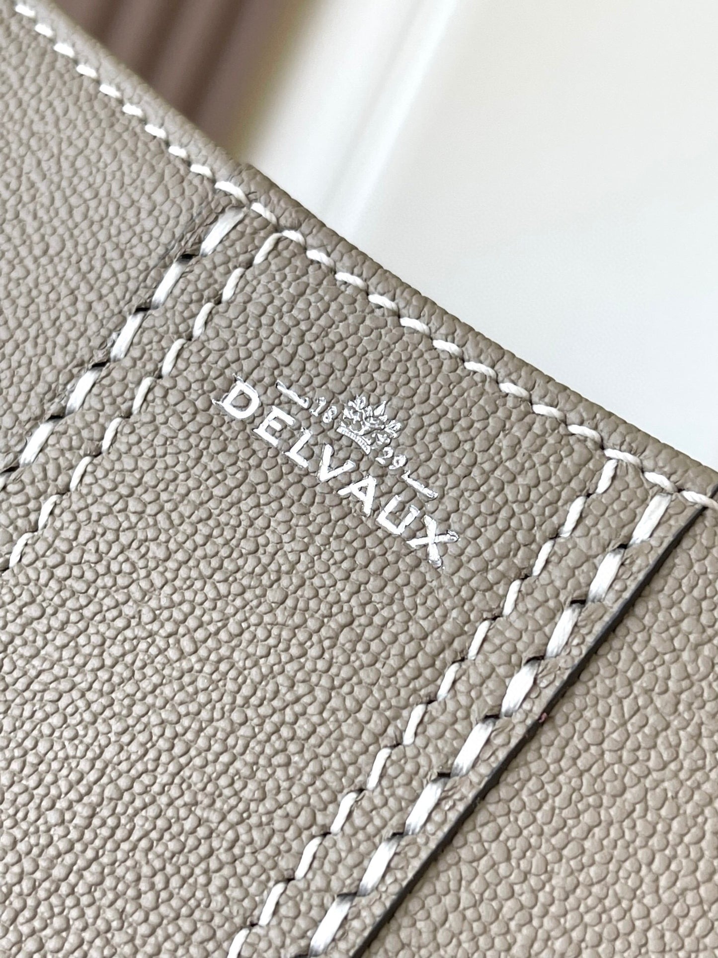 Delvaux Le Brilliant