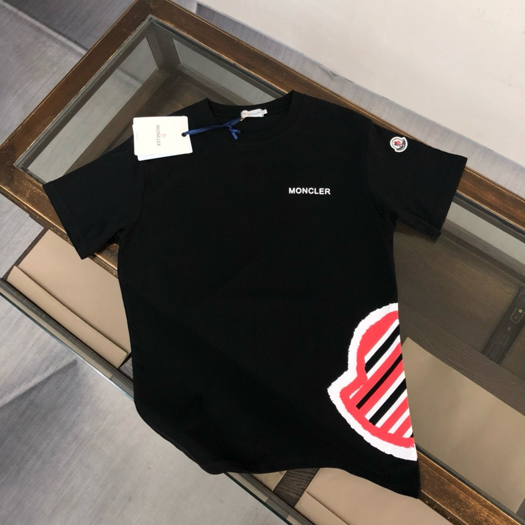 Moncler T-shirt