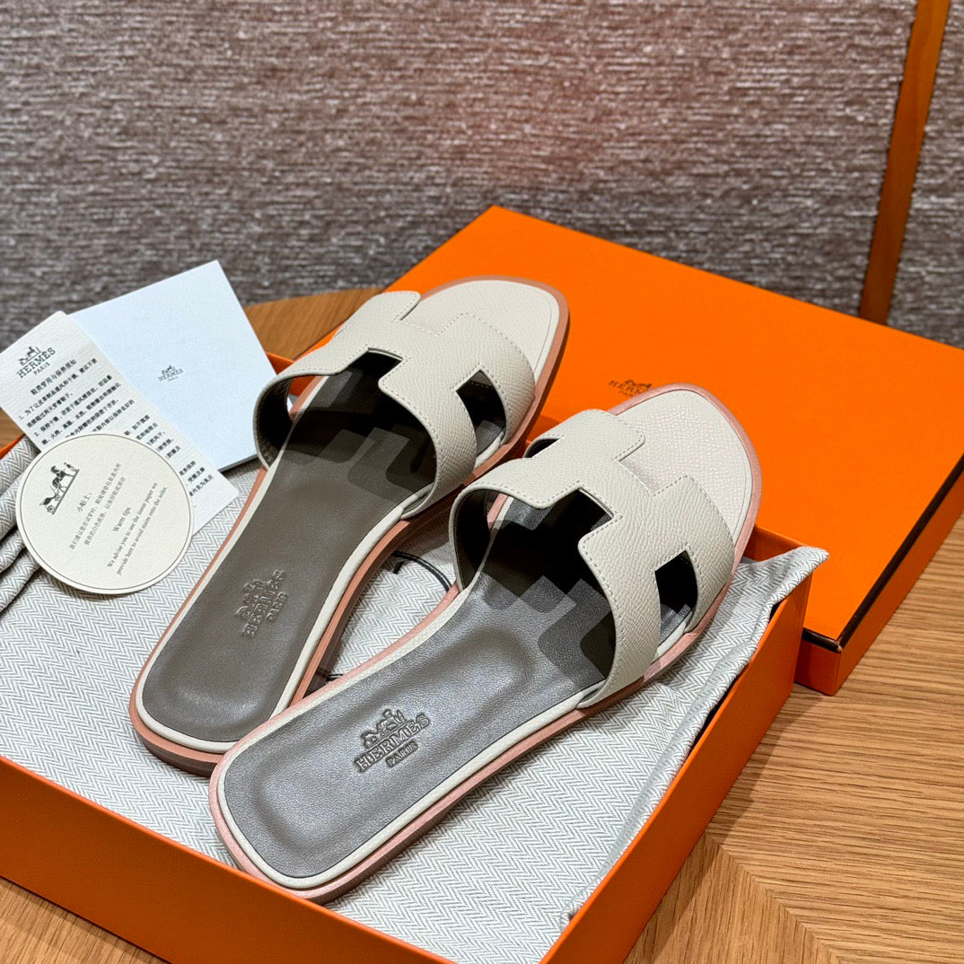 Hermes Sandals