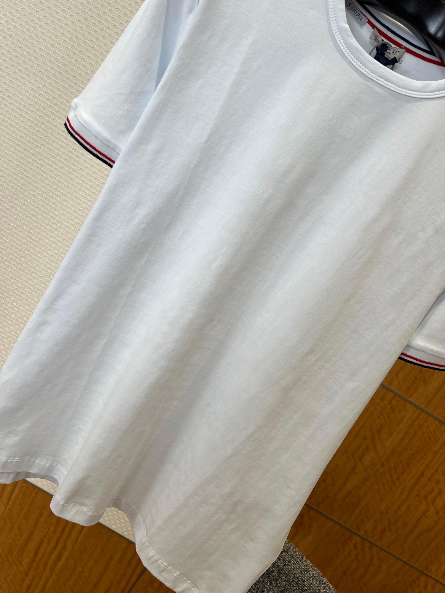 Moncler T-shirt