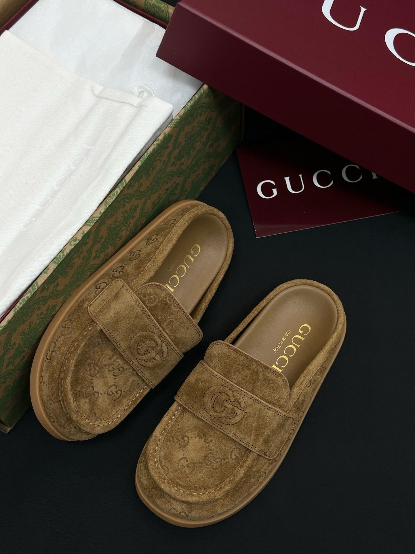 Gucci Sandals