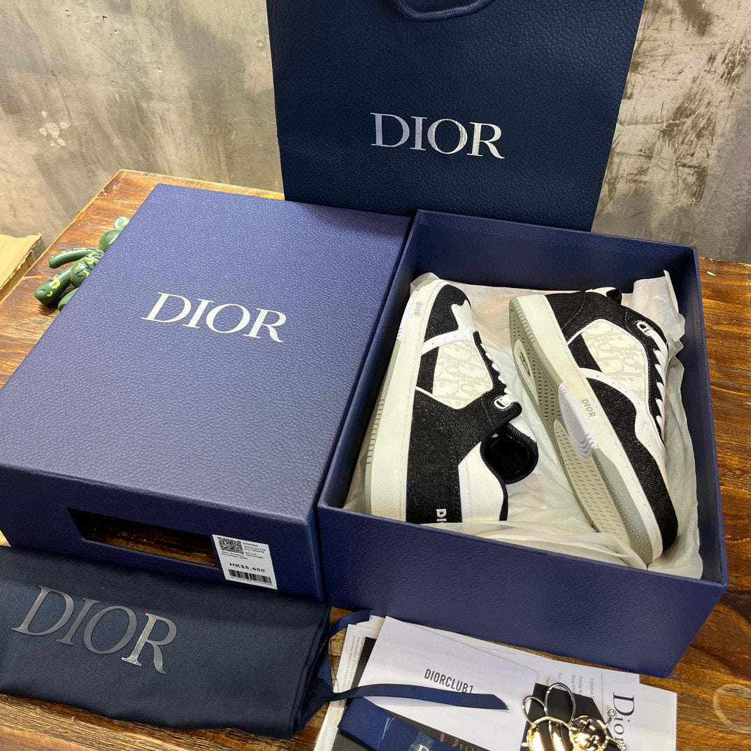 Dior Sneakers