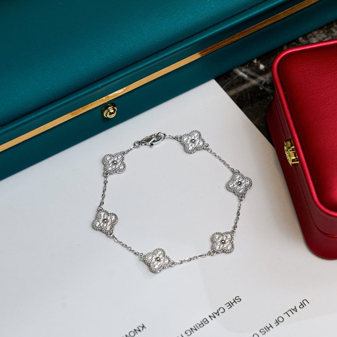 Van Cleef & Arpels Bracelet