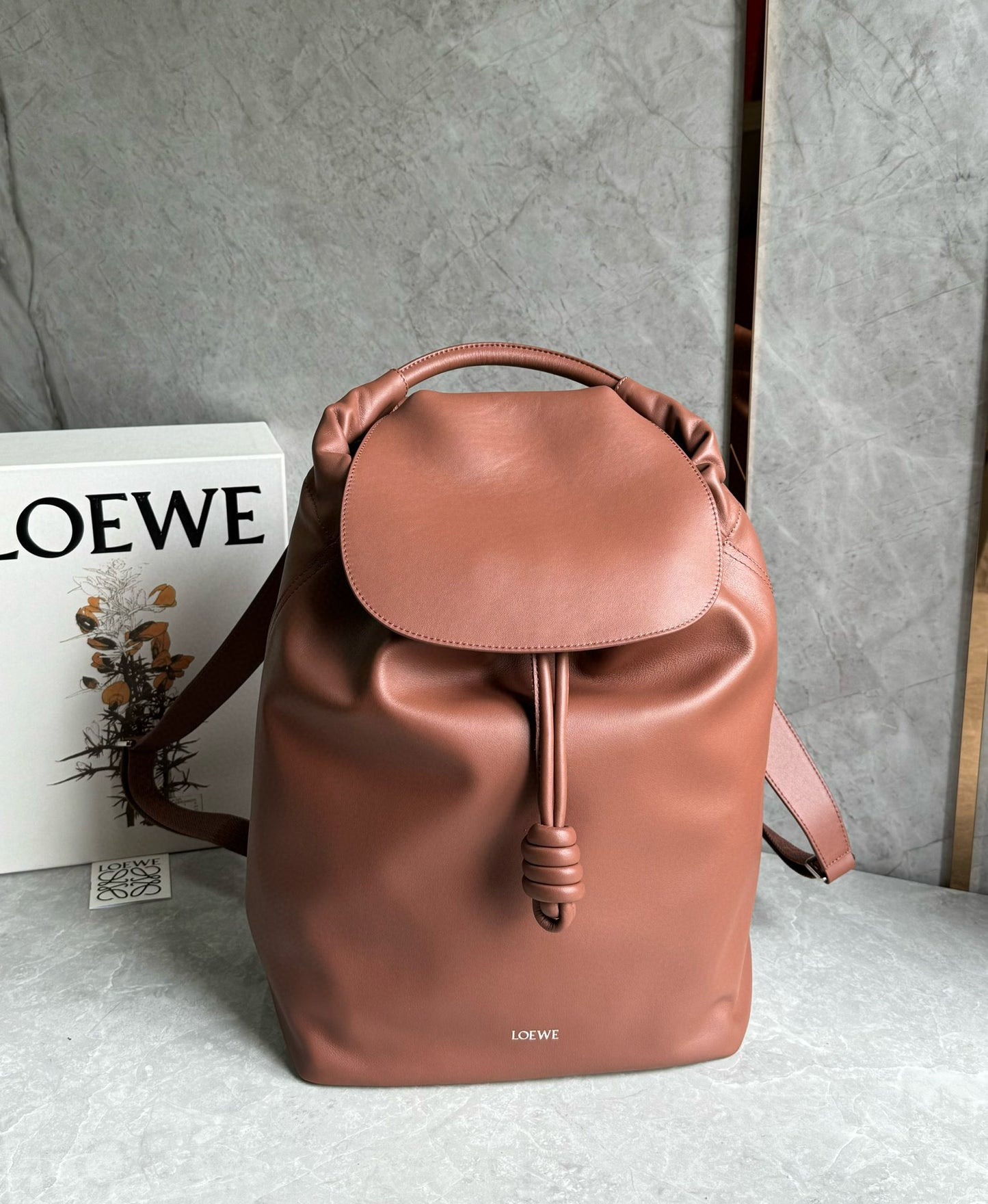 Loewe Backpack(36x16x40cm)